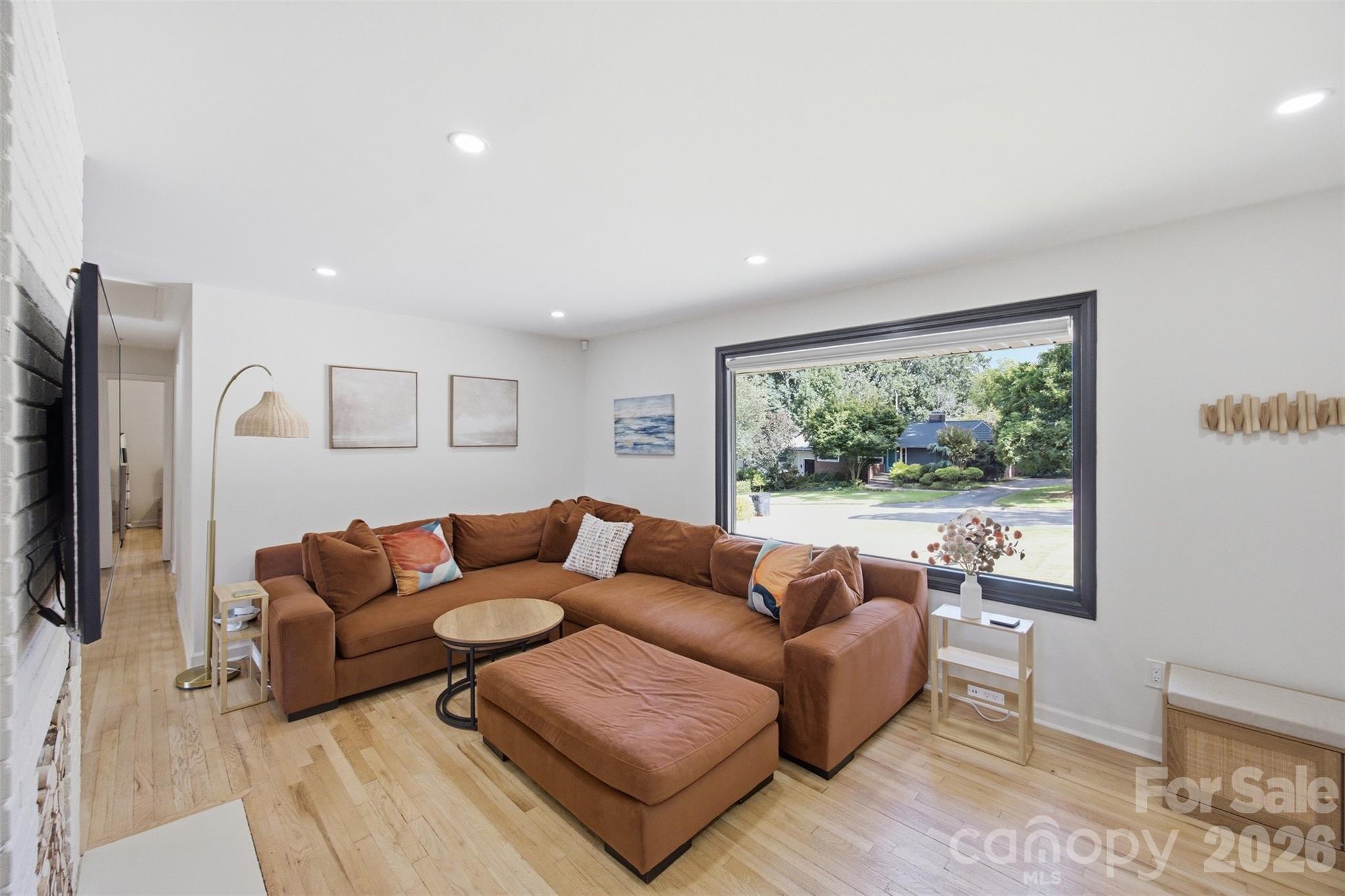 615 Manhasset Road Property Photo 20