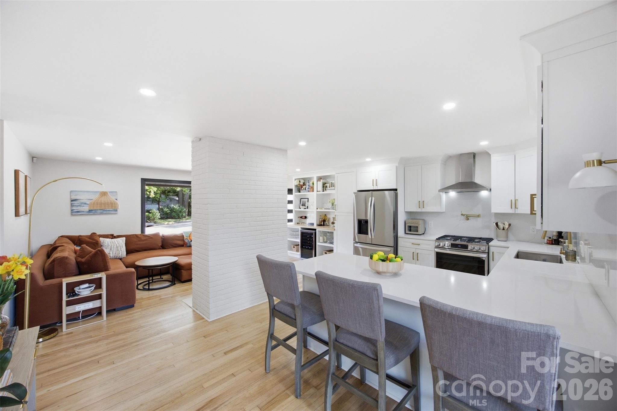 615 Manhasset Road Property Photo 23