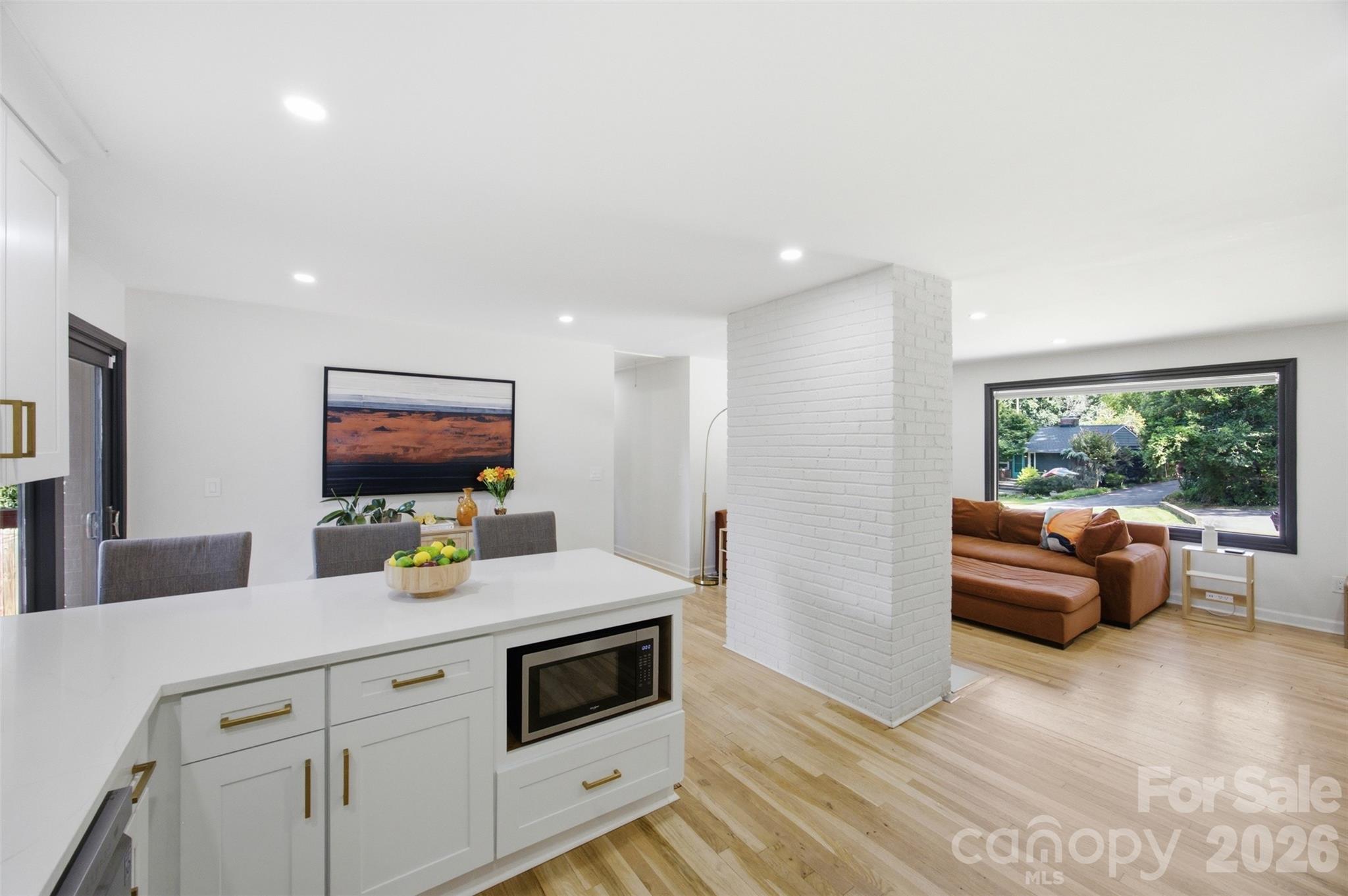 615 Manhasset Road Property Photo 26