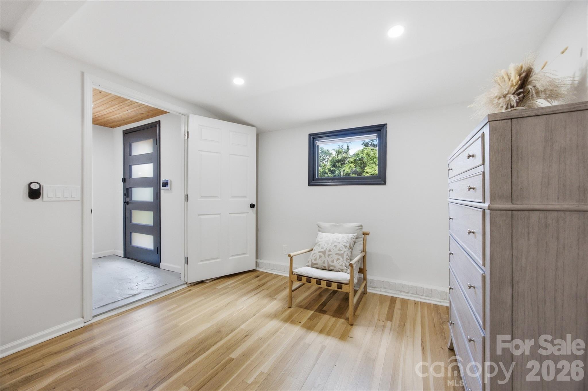 615 Manhasset Road Property Photo 33