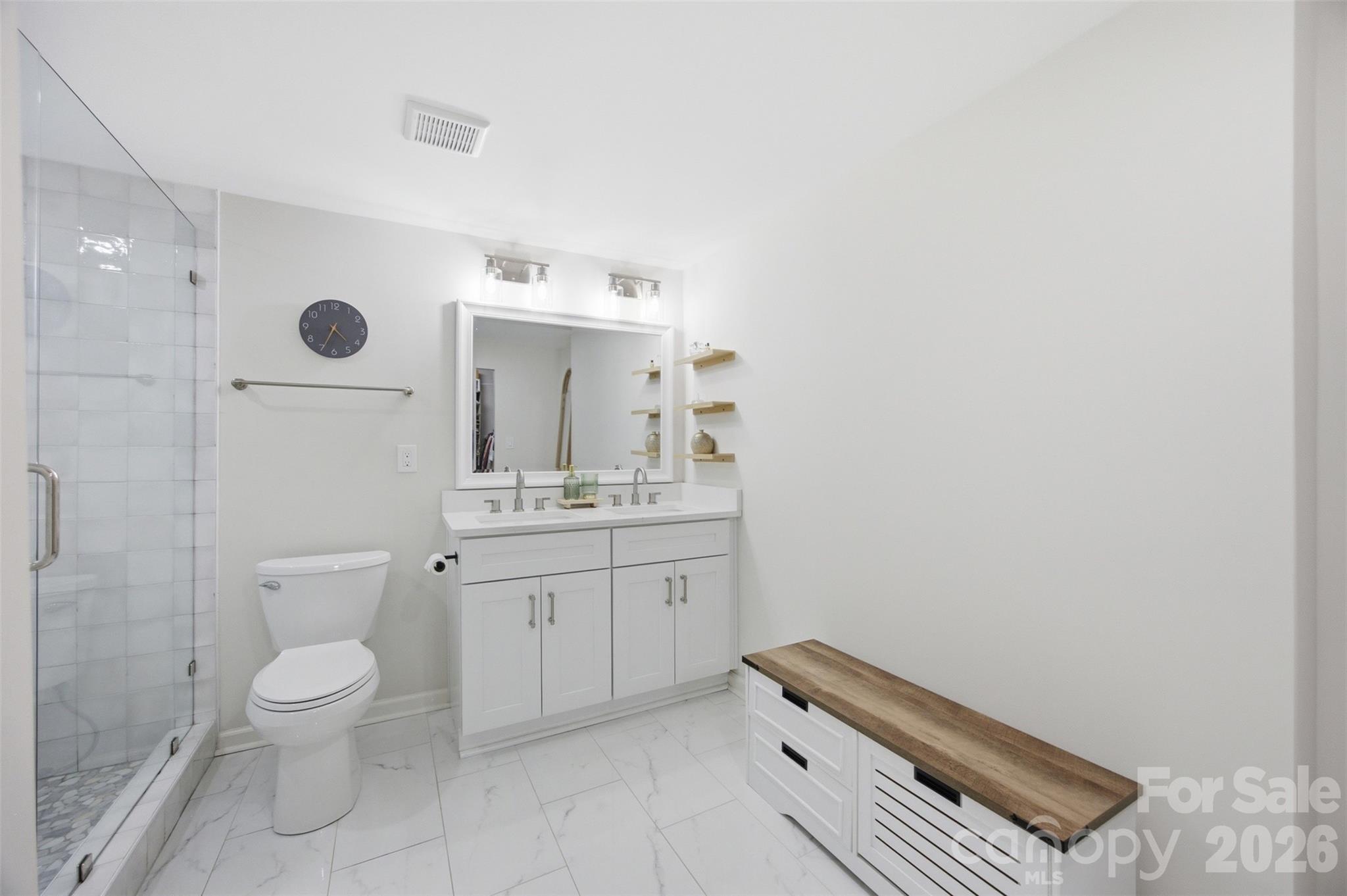 615 Manhasset Road Property Photo 35