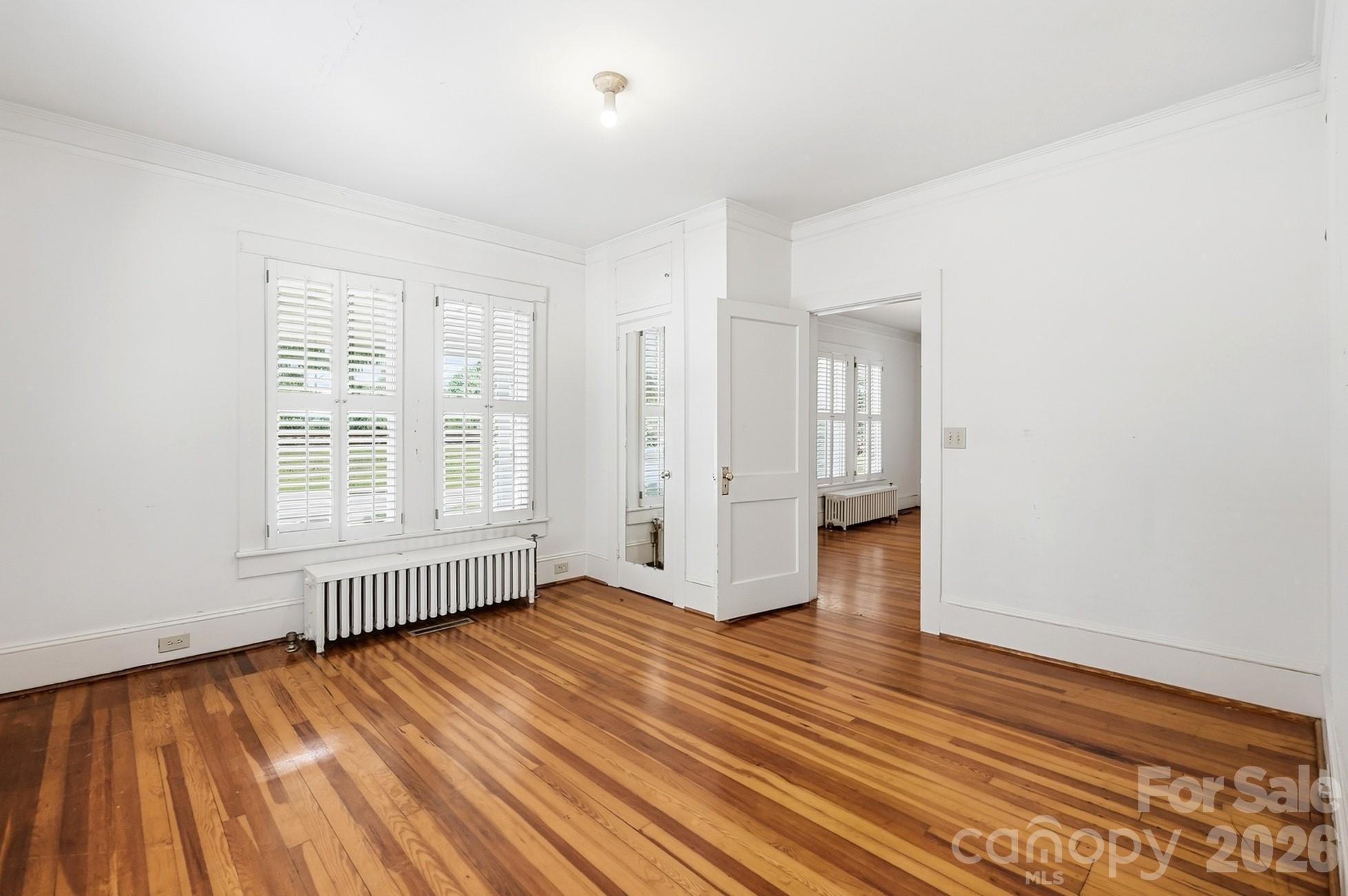 302 N Ridge Avenue Property Photo 25