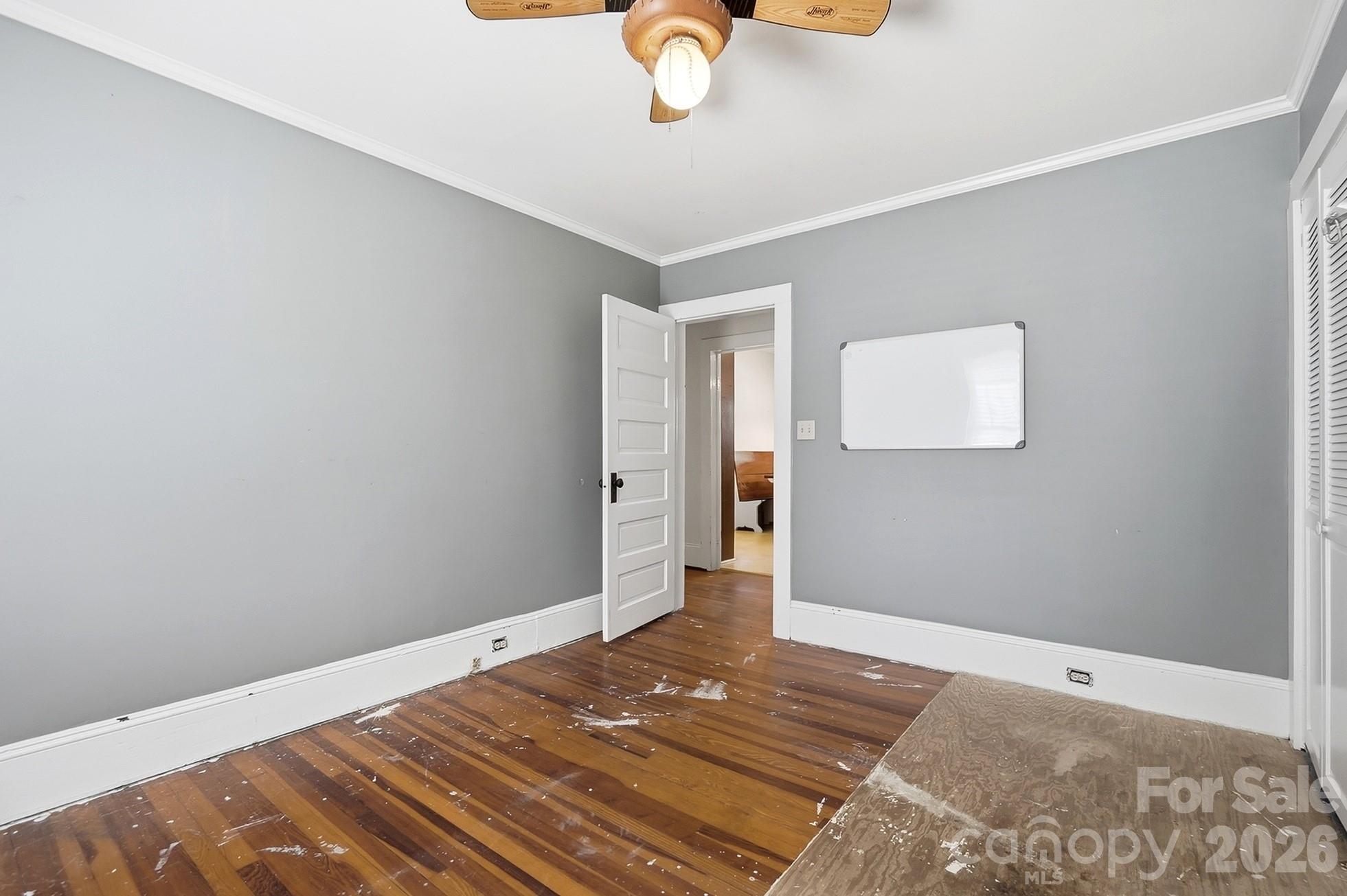 302 N Ridge Avenue Property Photo 31