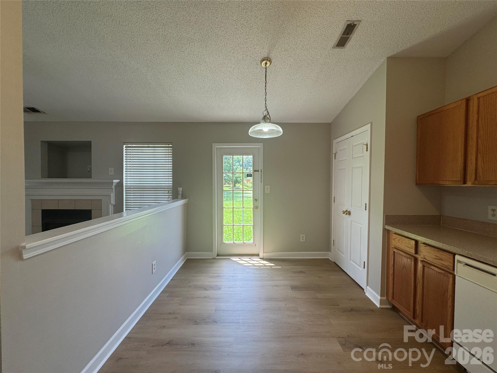 521 River View Drive Property Photo 5
