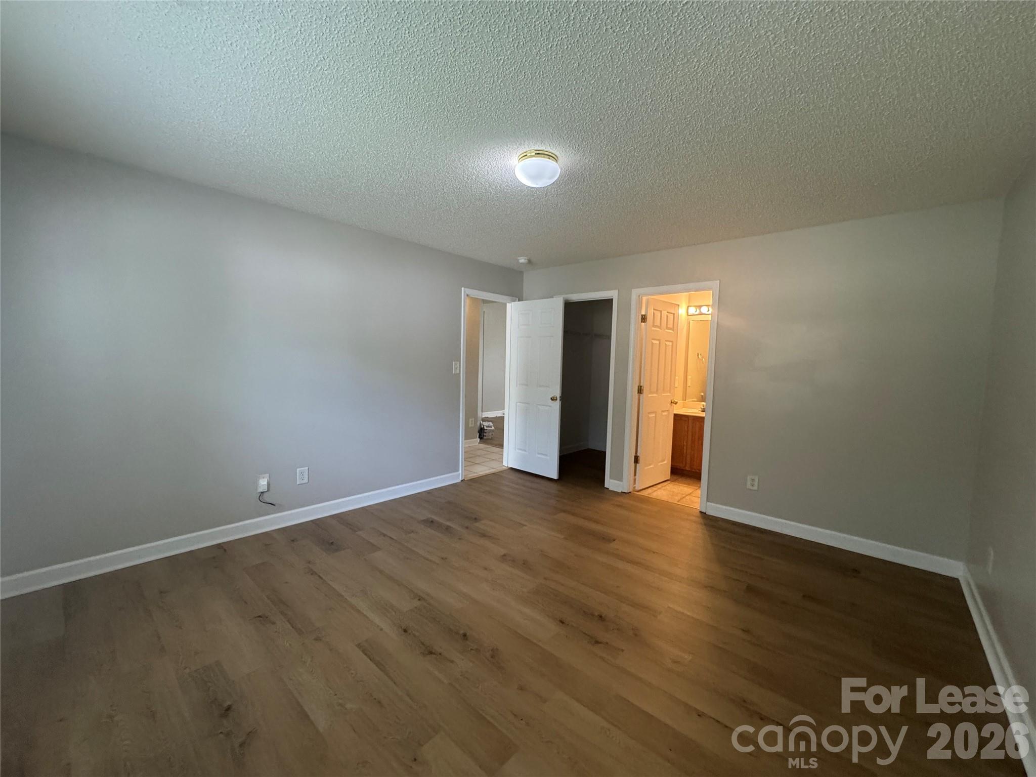 521 River View Drive Property Photo 6