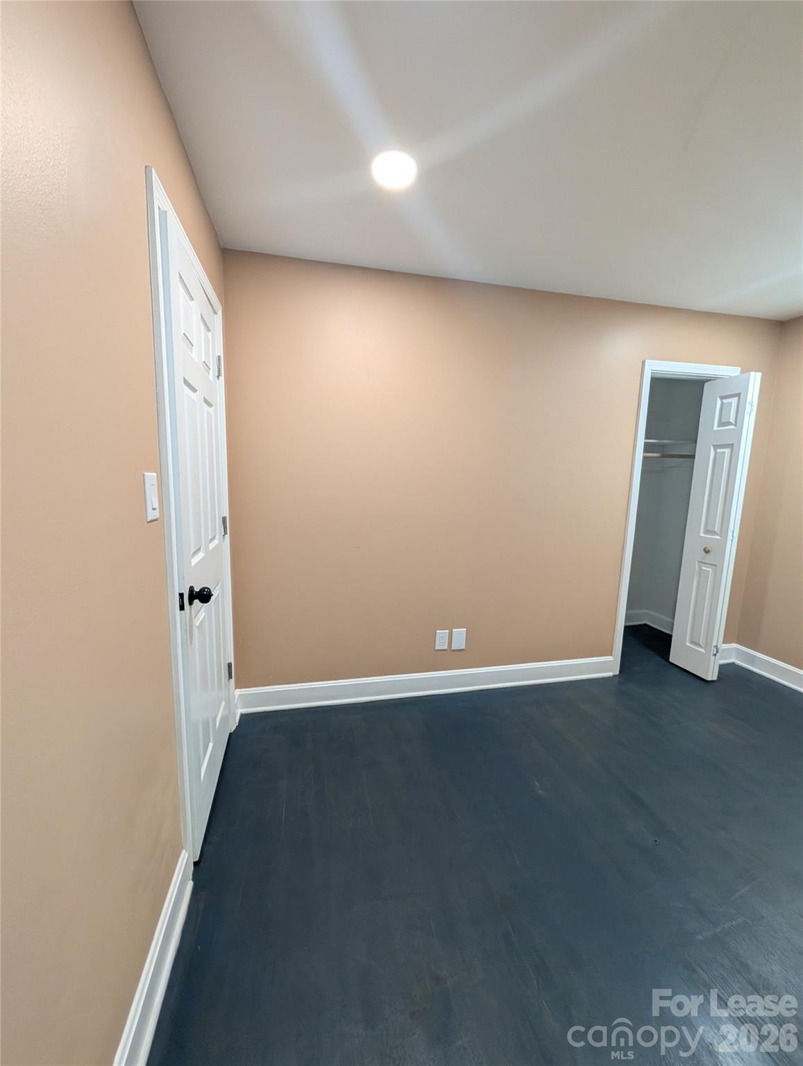 2800 Dalecrest Drive Property Photo 10