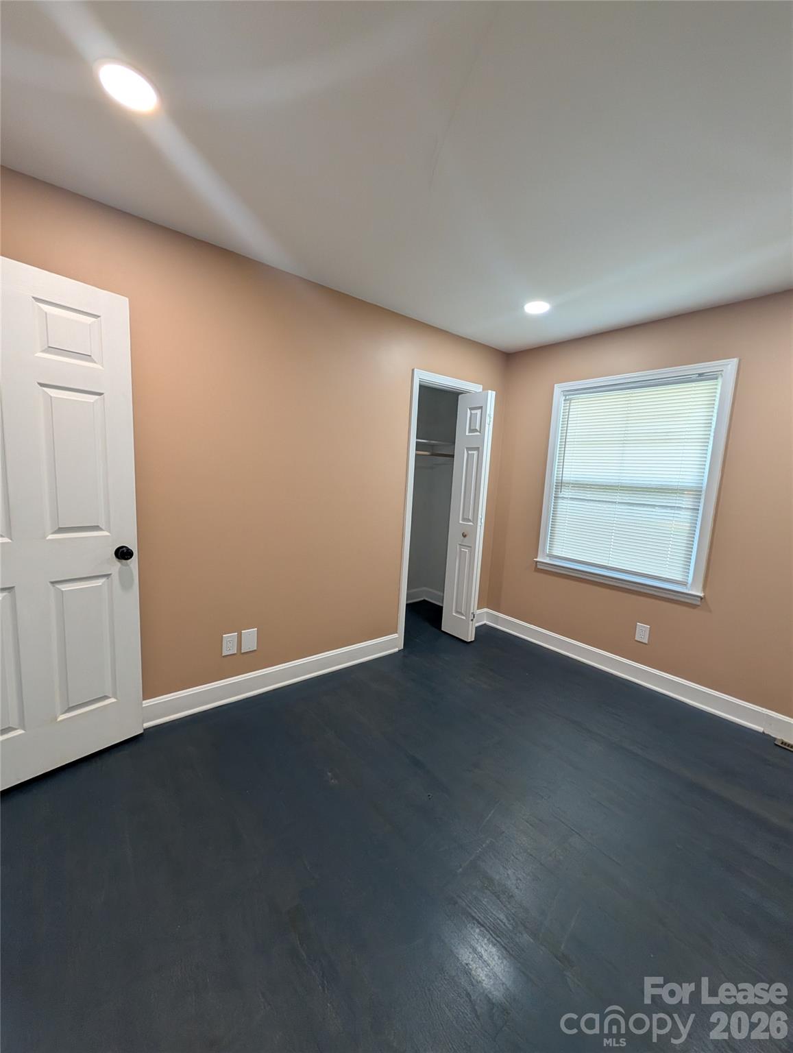 2800 Dalecrest Drive Property Photo 12