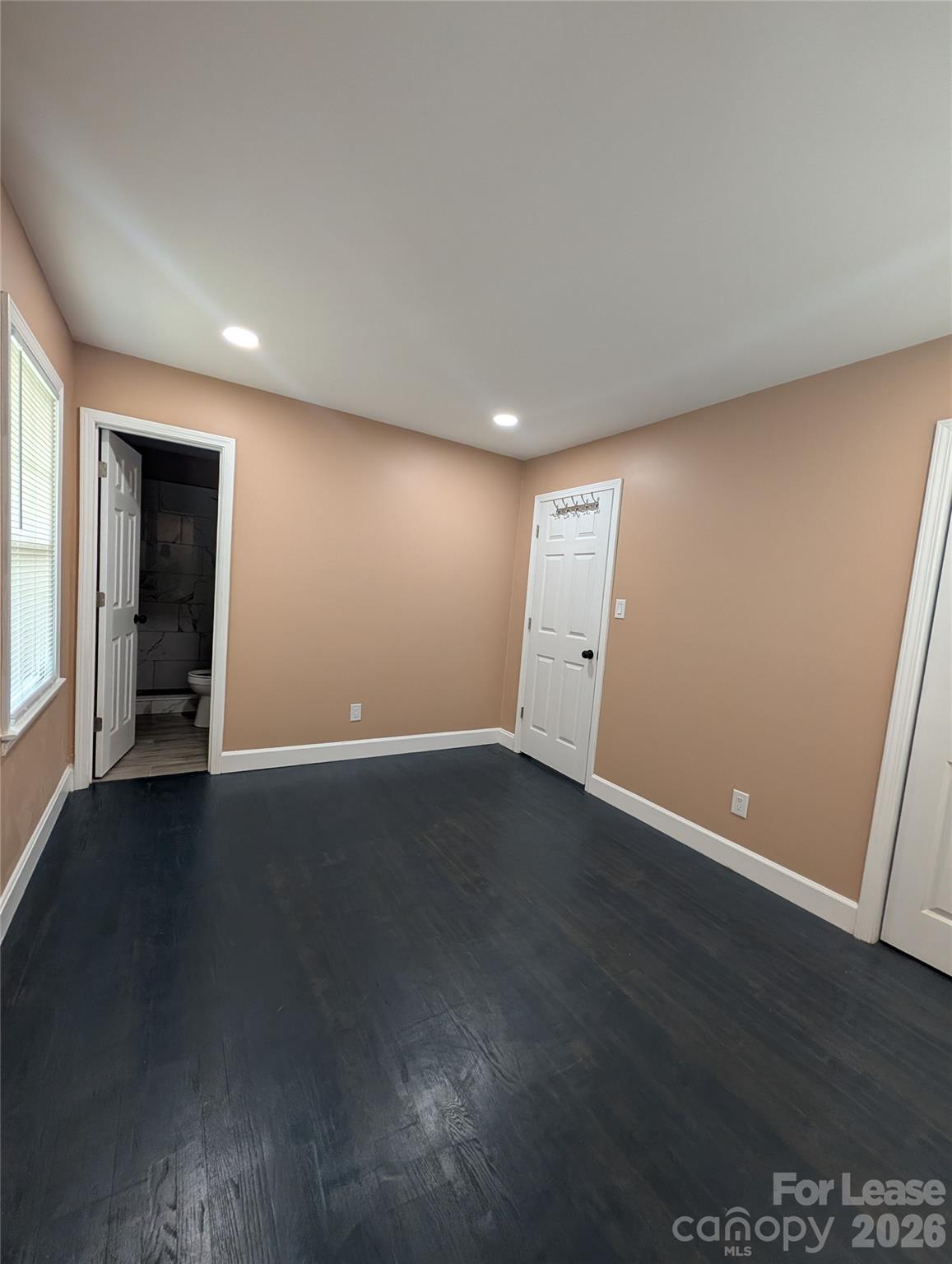 2800 Dalecrest Drive Property Photo 17