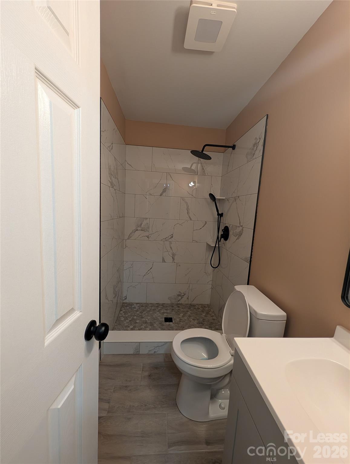 2800 Dalecrest Drive Property Photo 19