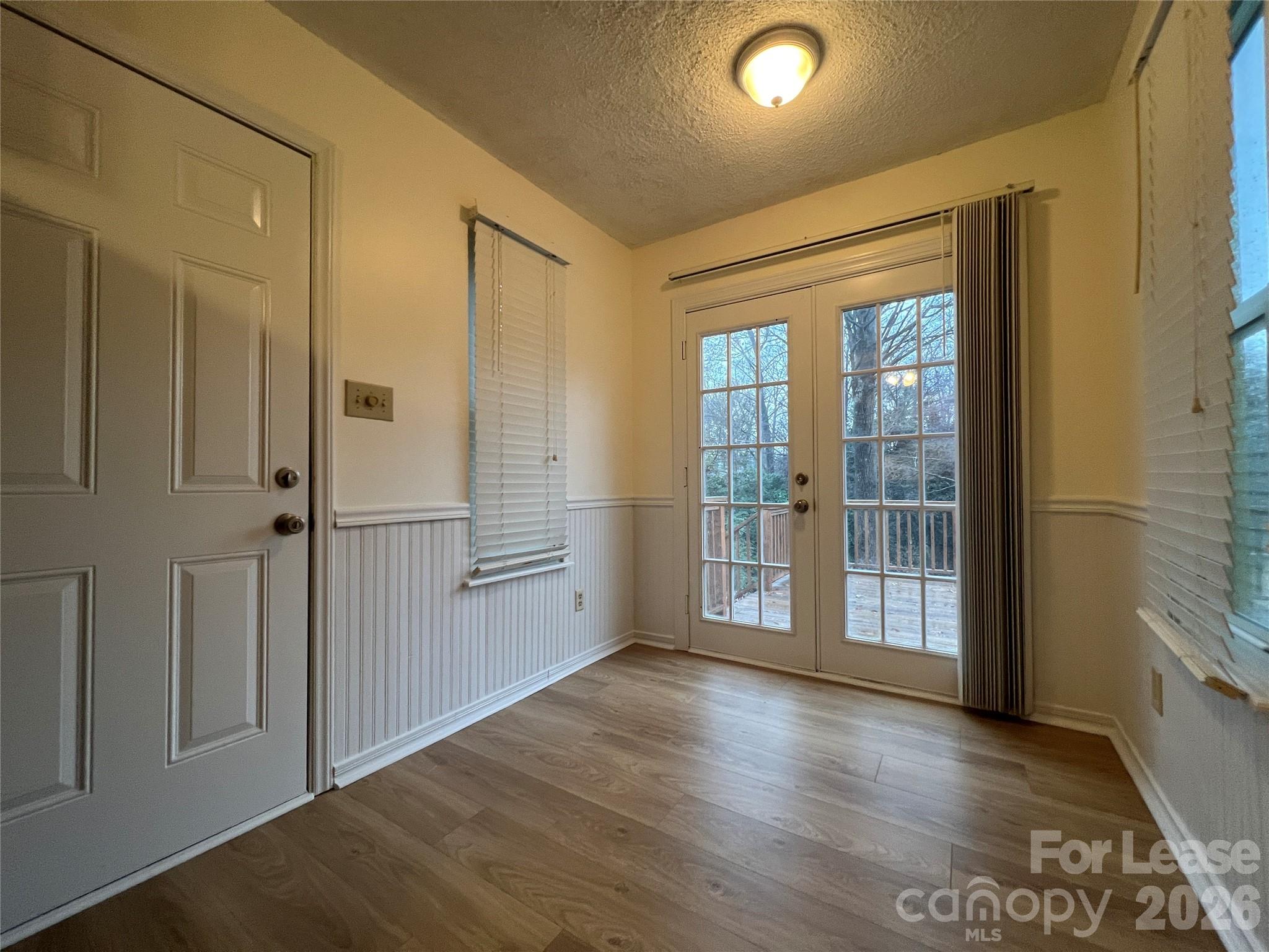 6428 Whitewater Drive Property Photo 7