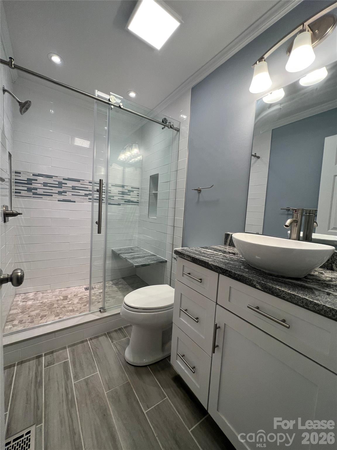 6428 Whitewater Drive Property Photo 12