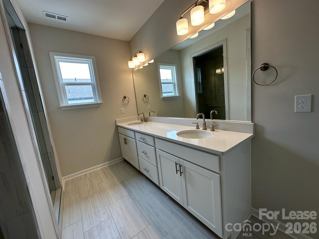 9233 Harwen Lane Property Photo 14