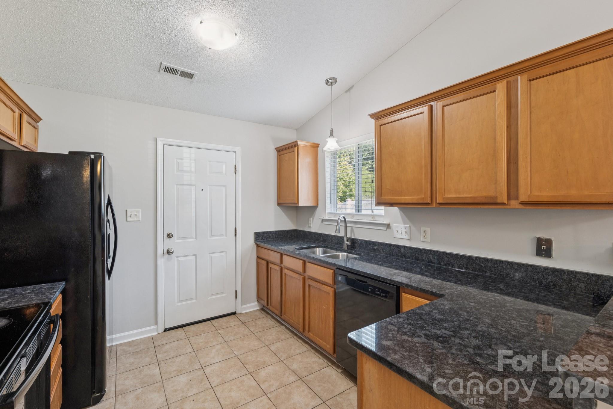 5237 Timbertop Lane Property Photo 4