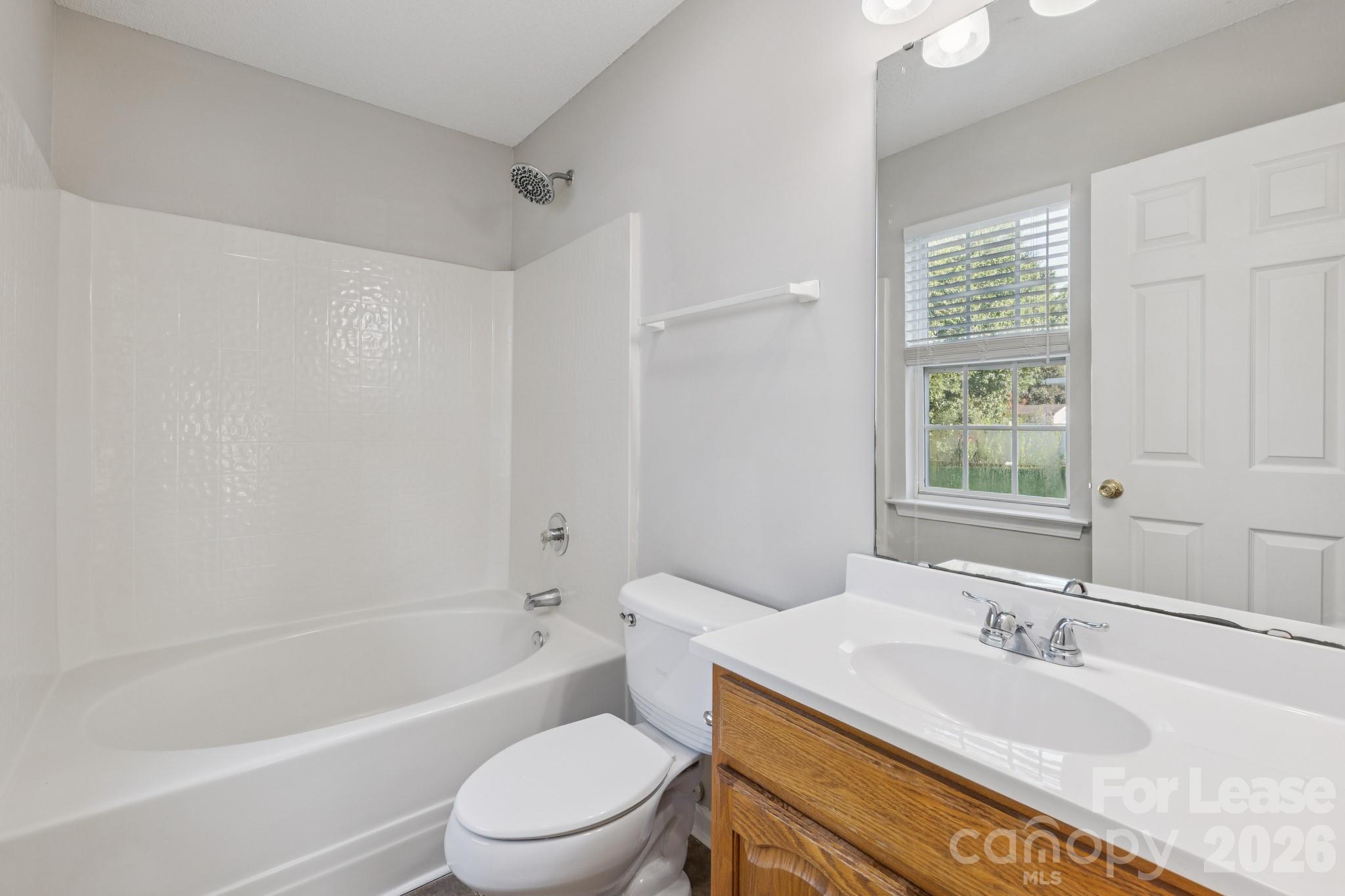 5237 Timbertop Lane Property Photo 9