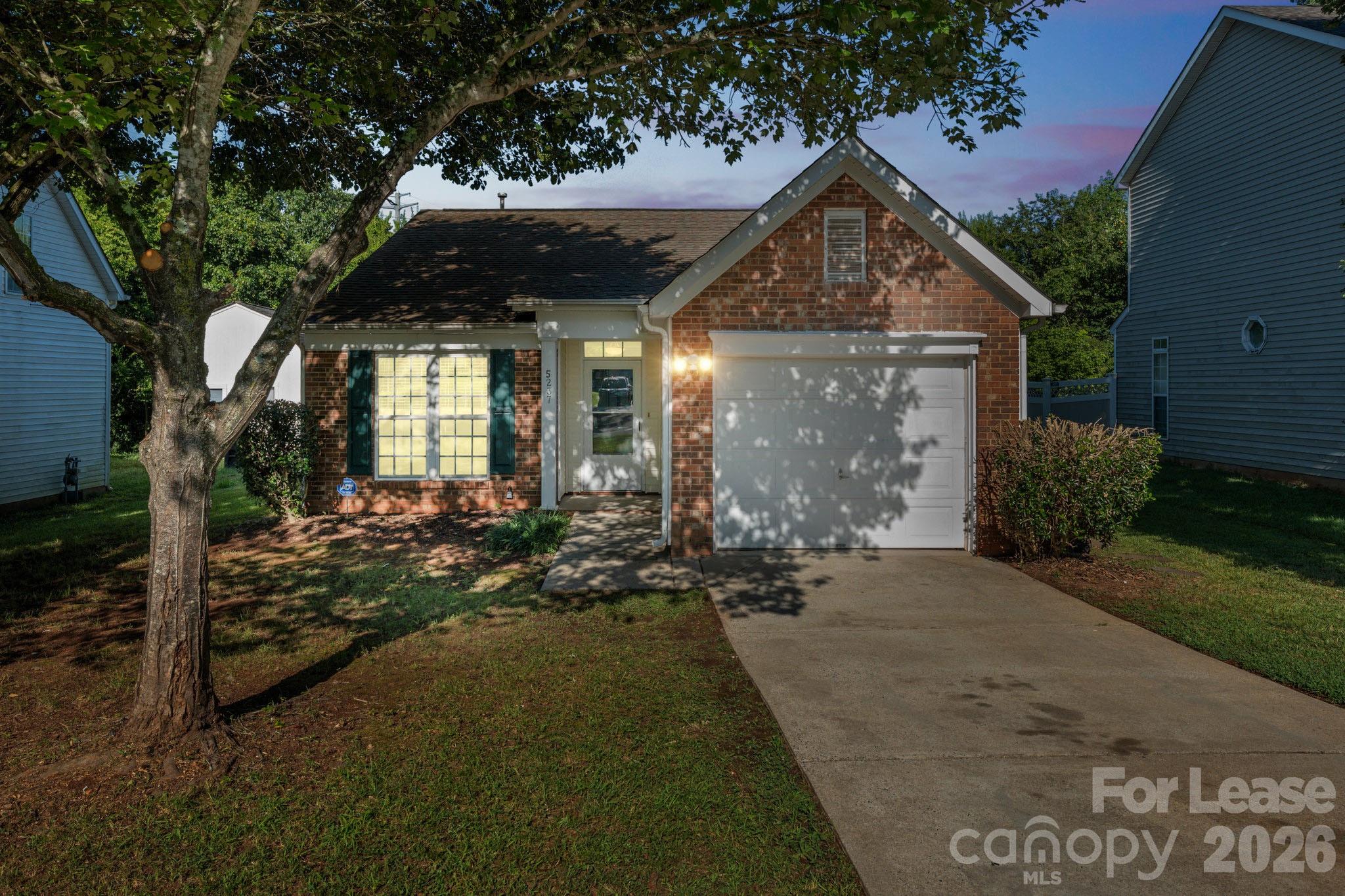 5237 Timbertop Lane Property Photo 18