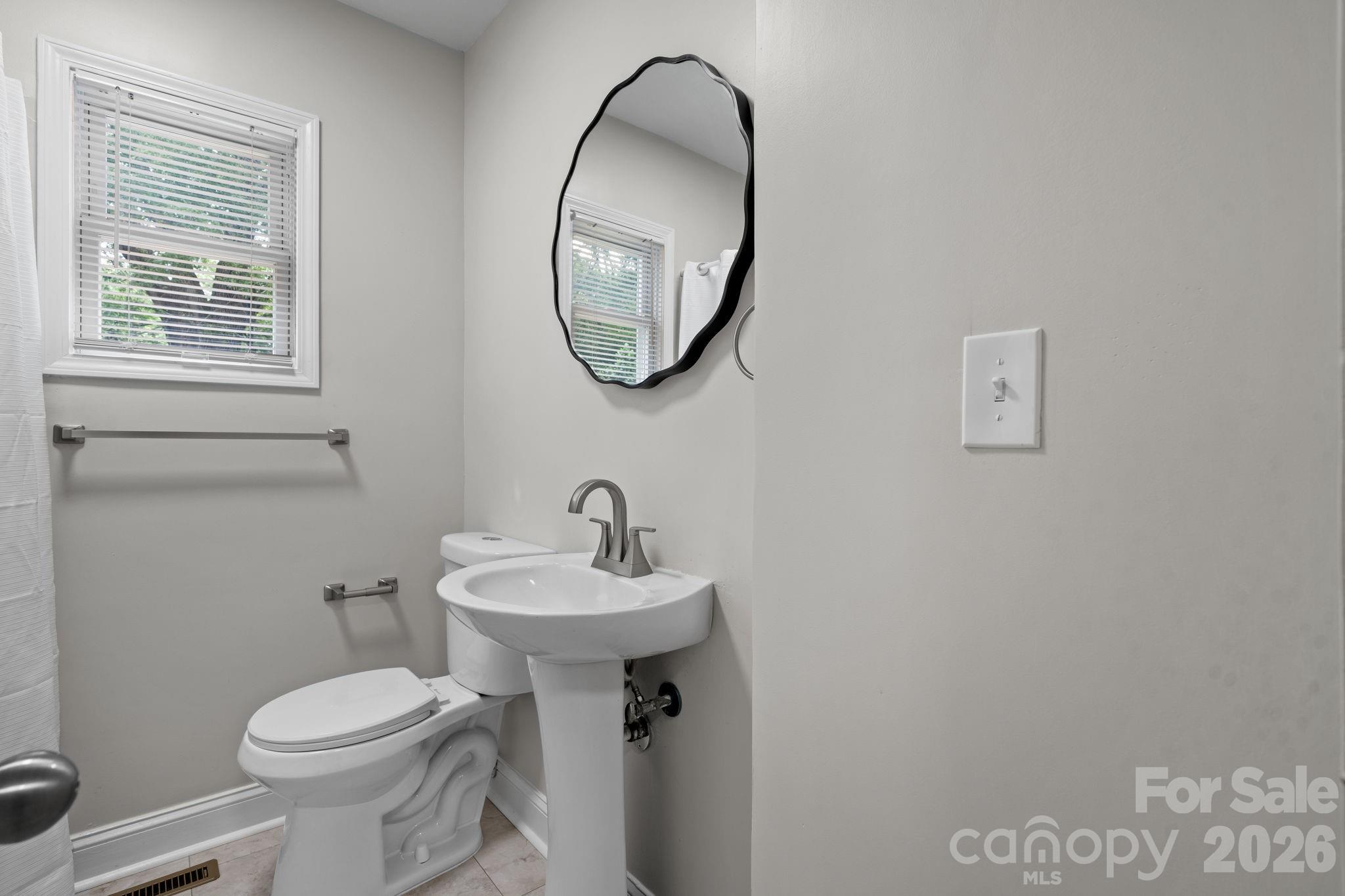 12 Ruth Avenue Property Photo 7