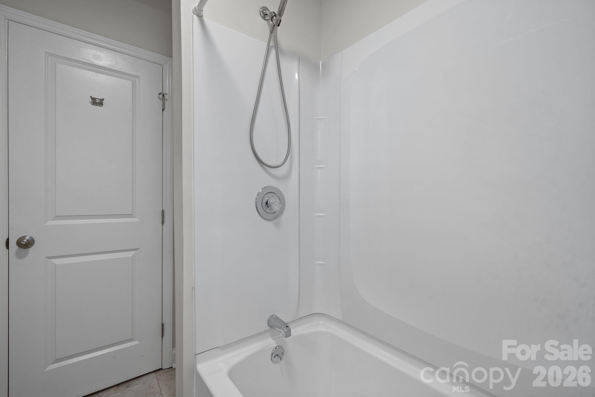 12 Ruth Avenue Property Photo 8