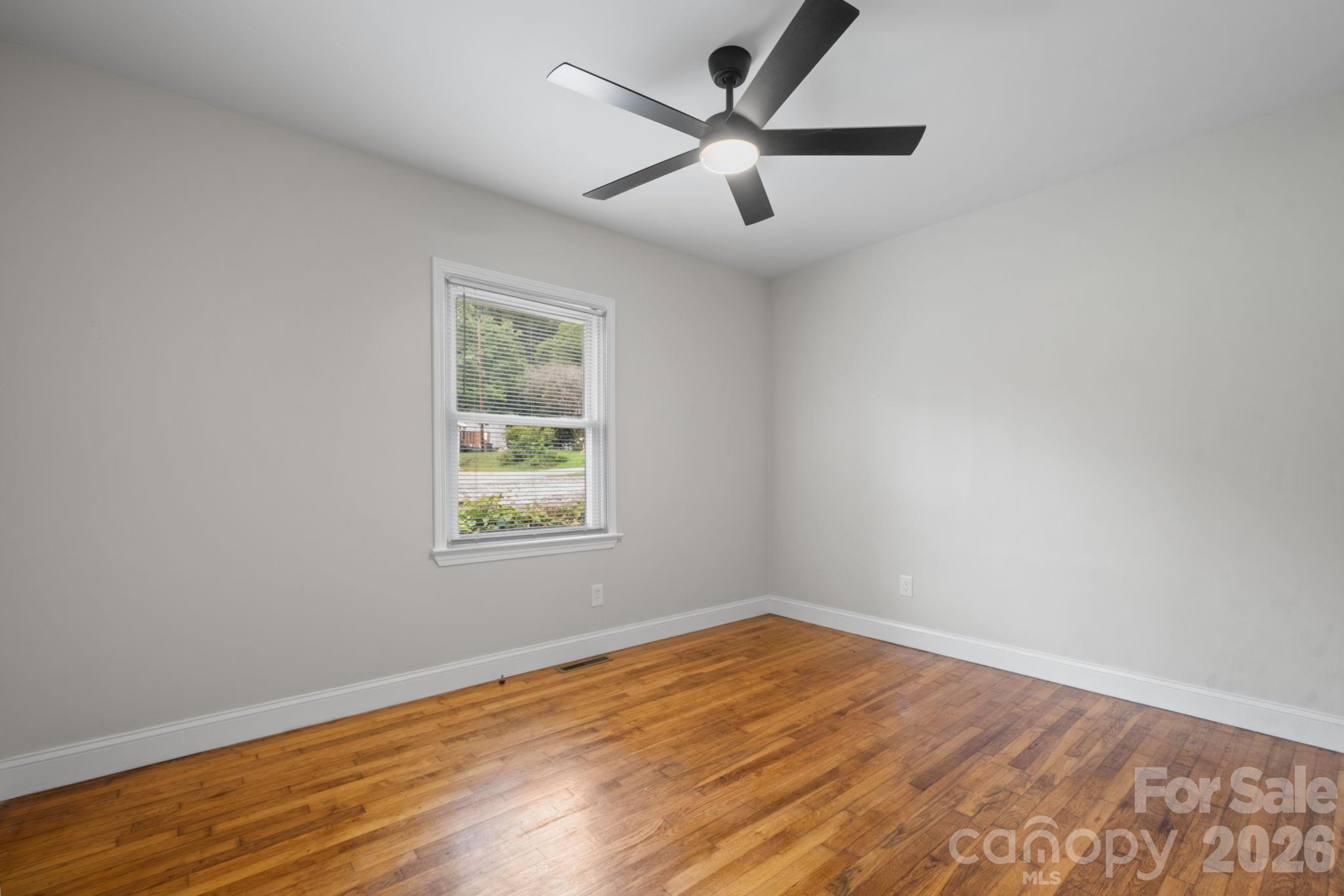 12 Ruth Avenue Property Photo 13