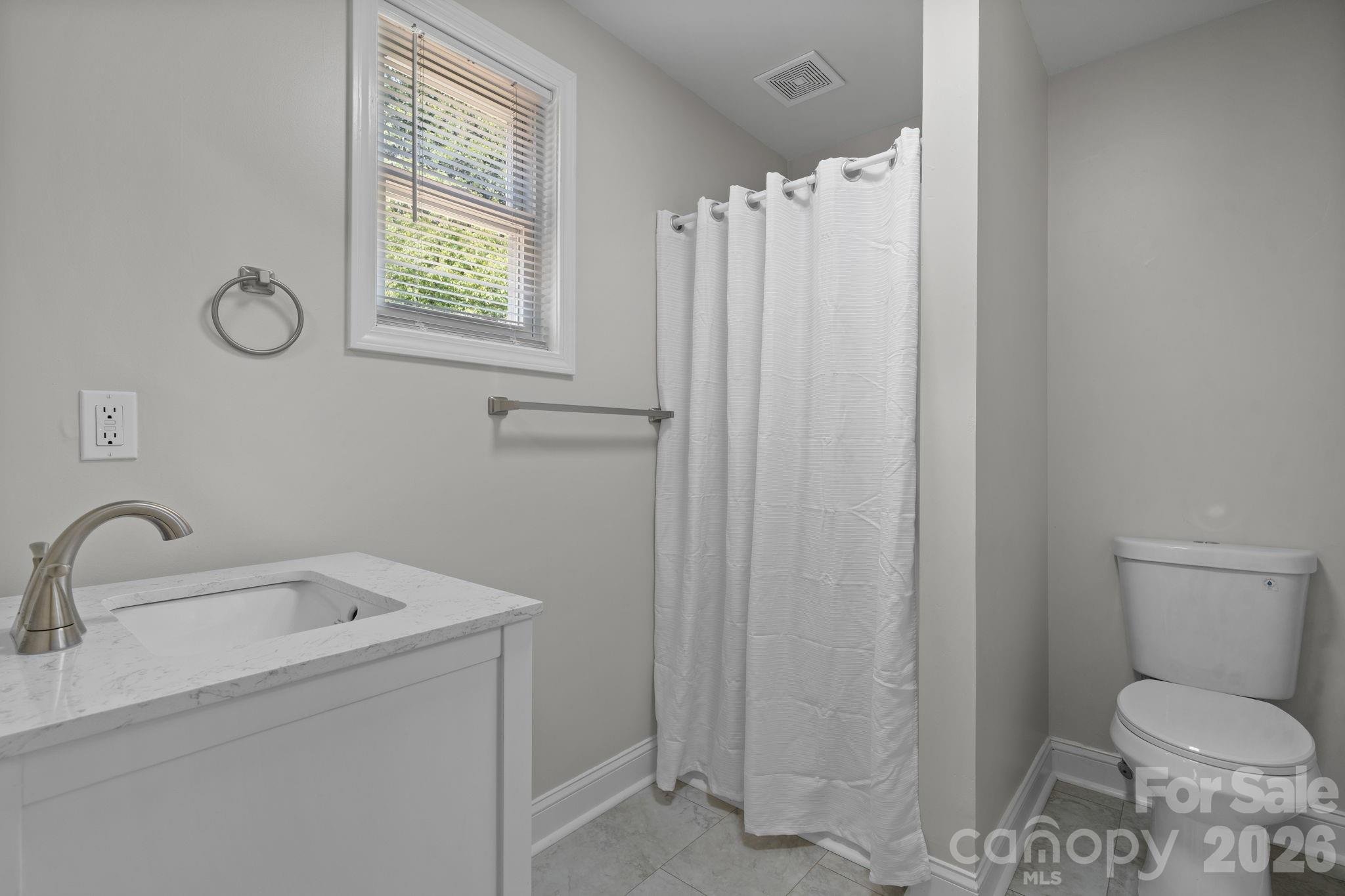12 Ruth Avenue Property Photo 16