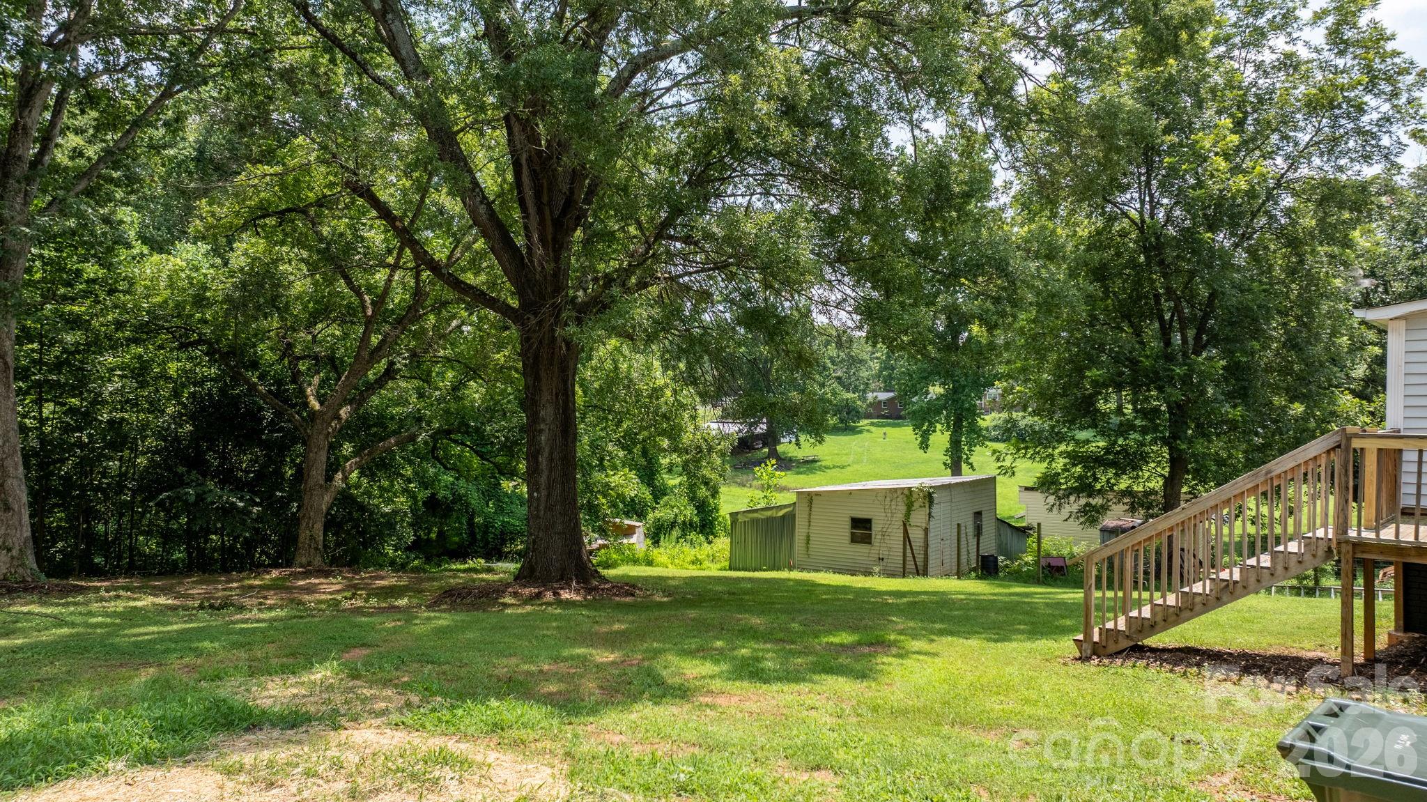 12 Ruth Avenue Property Photo 28