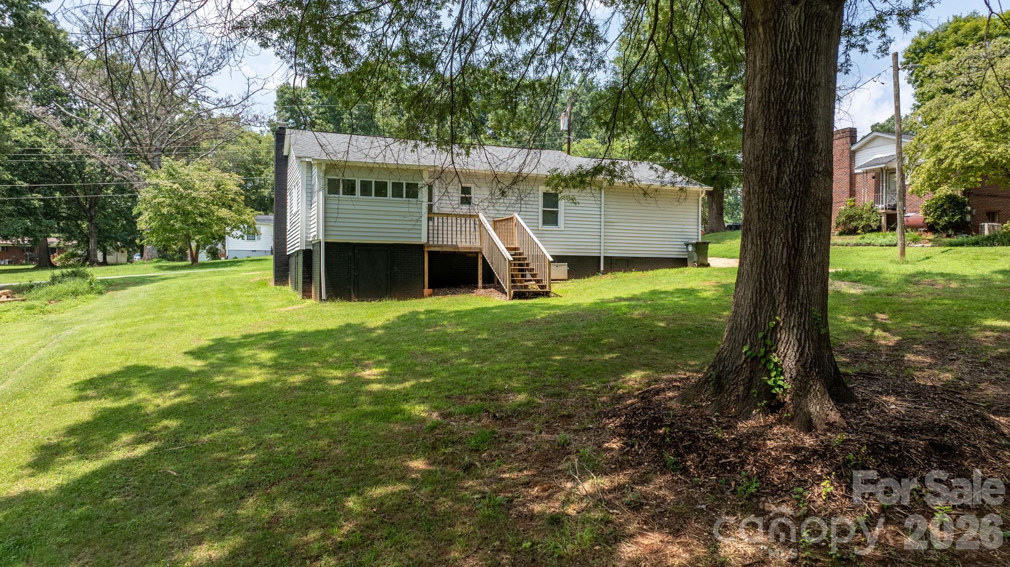 12 Ruth Avenue Property Photo 32