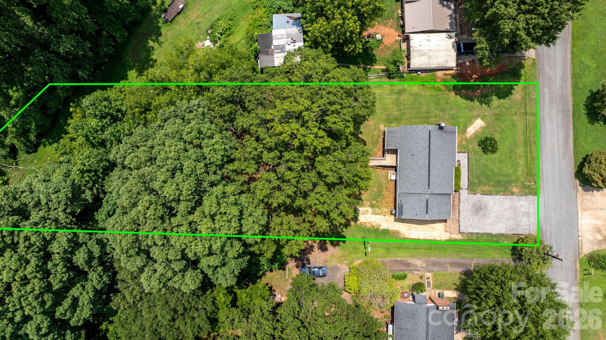12 Ruth Avenue Property Photo 35