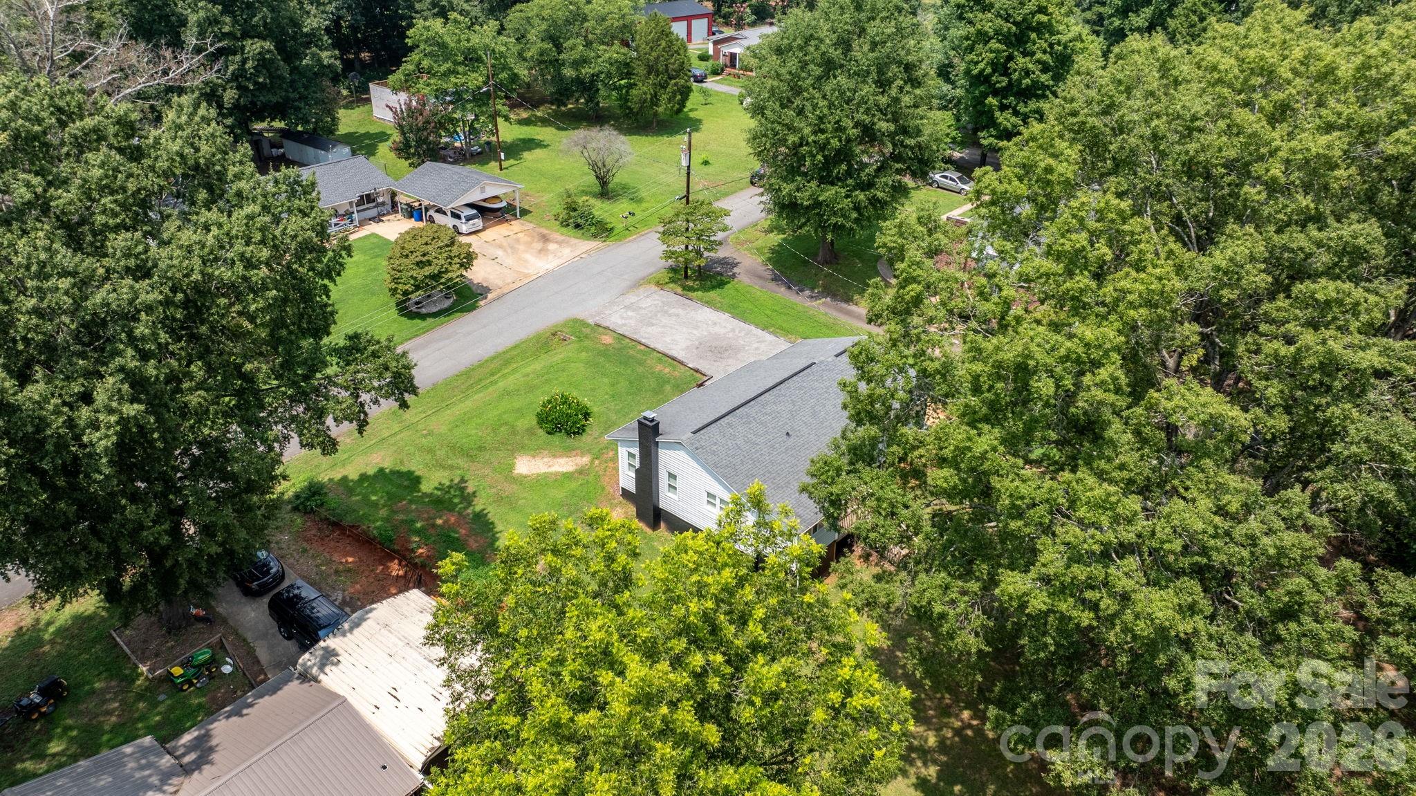 12 Ruth Avenue Property Photo 41