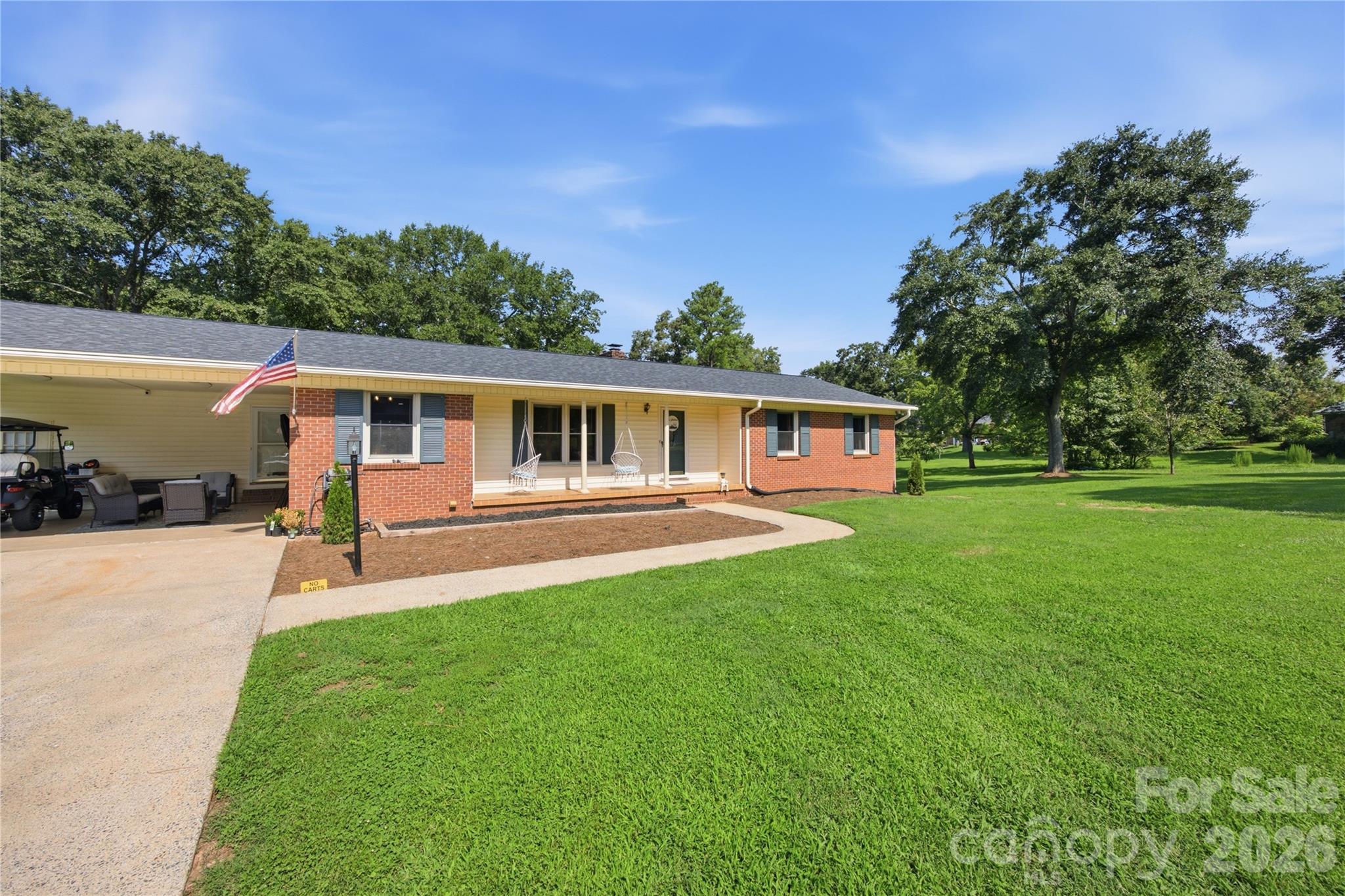 1002 Brookhaven Drive Property Photo 2