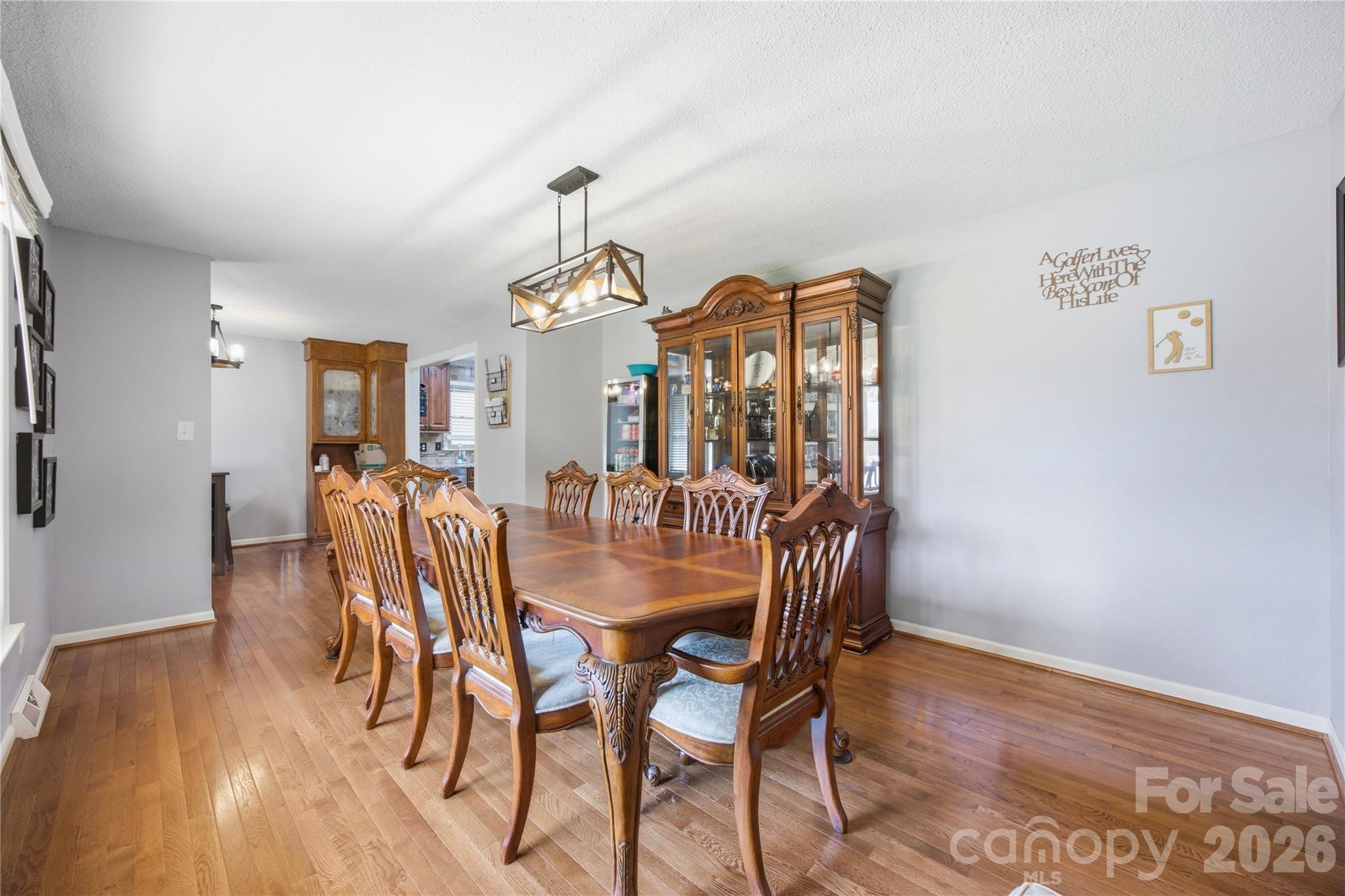 1002 Brookhaven Drive Property Photo 9
