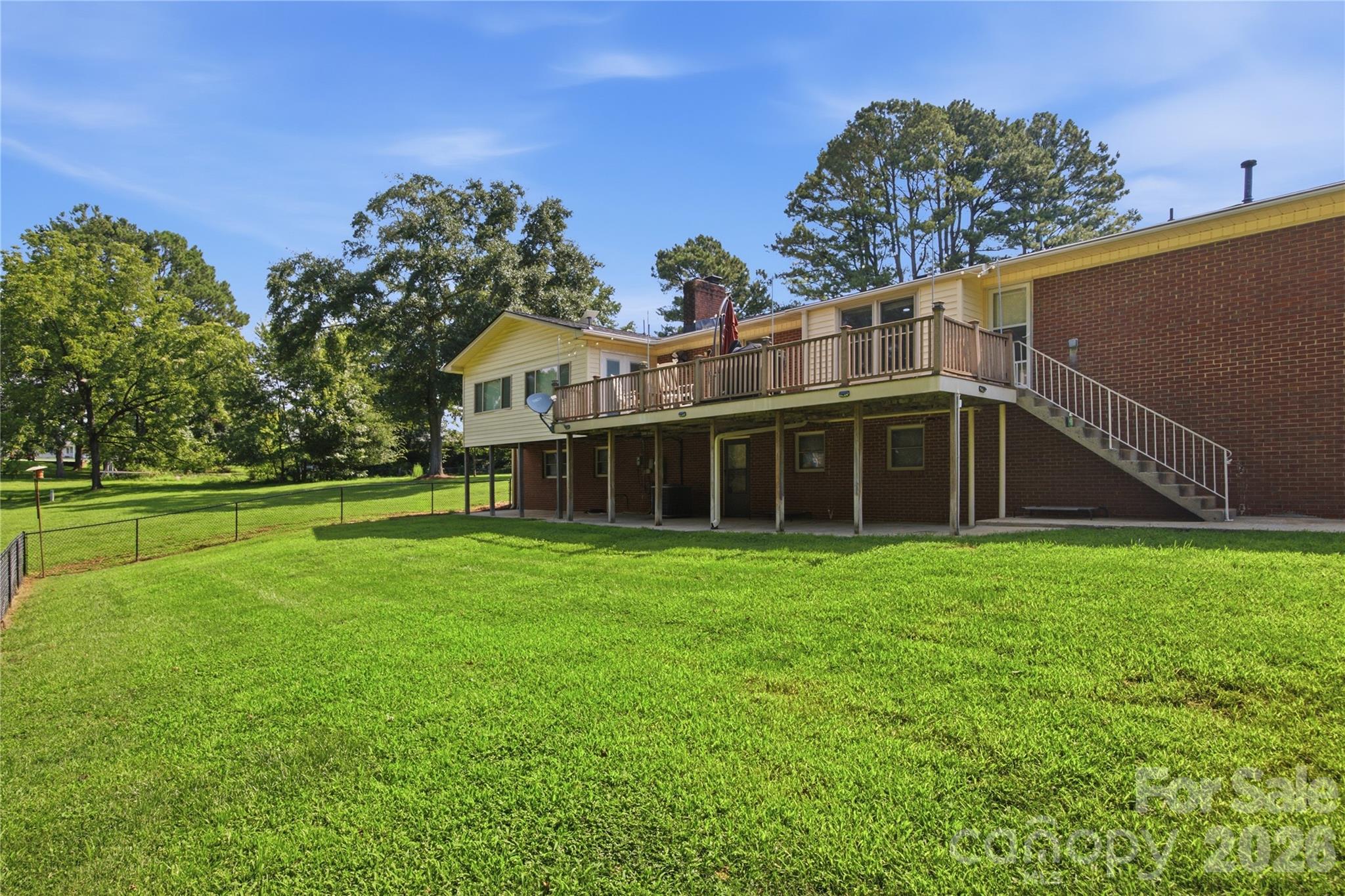 1002 Brookhaven Drive Property Photo 33