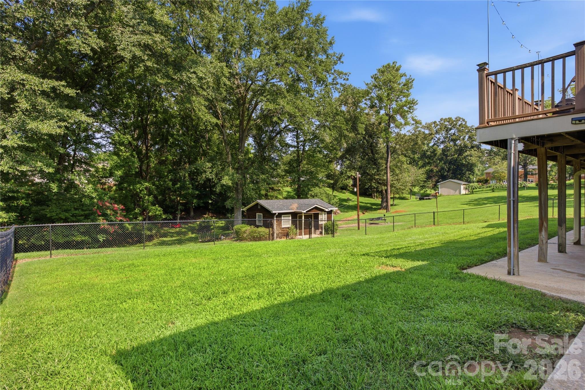 1002 Brookhaven Drive Property Photo 34