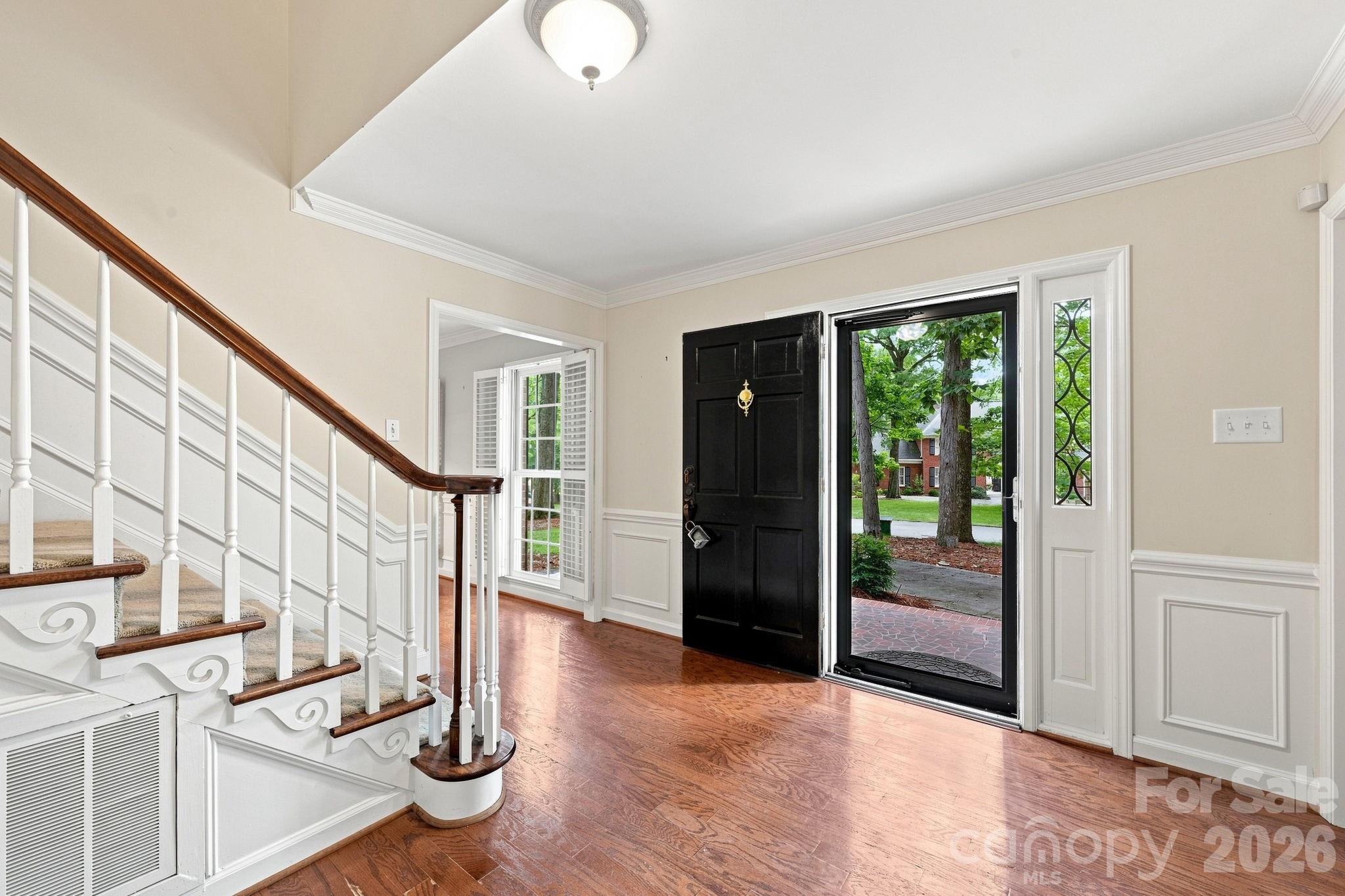 3528 Broadfield Road Property Photo 2