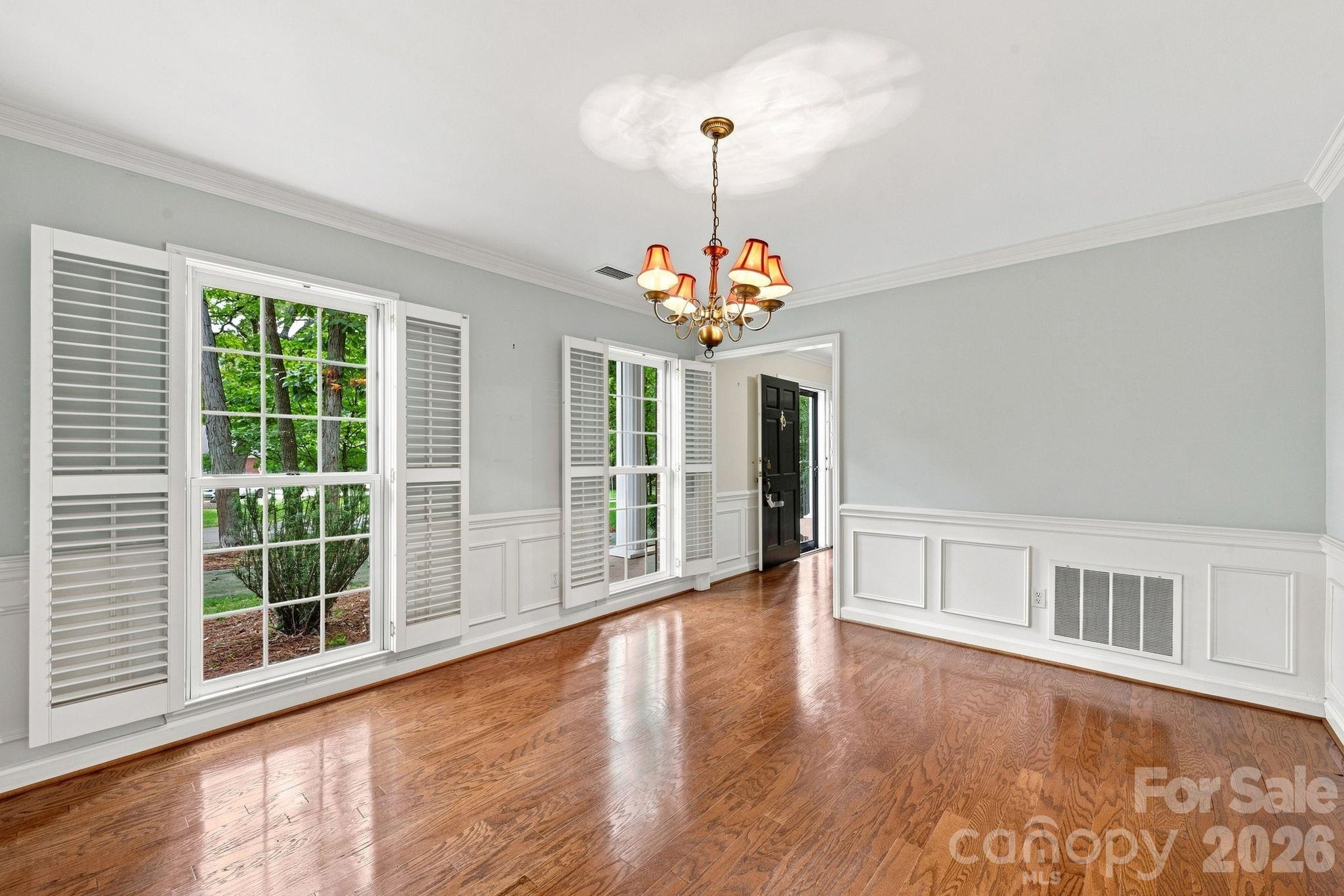 3528 Broadfield Road Property Photo 8