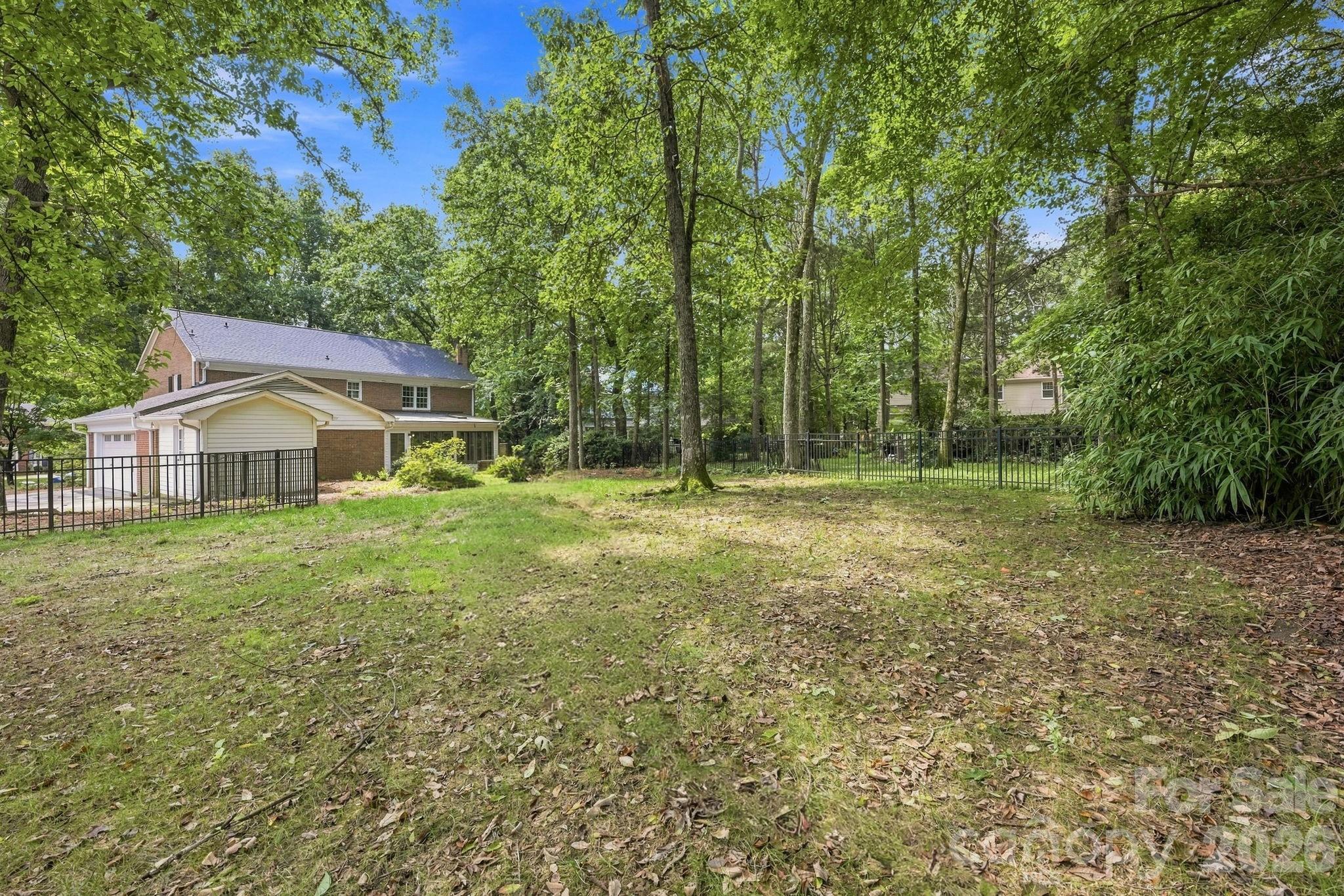 3528 Broadfield Road Property Photo 32