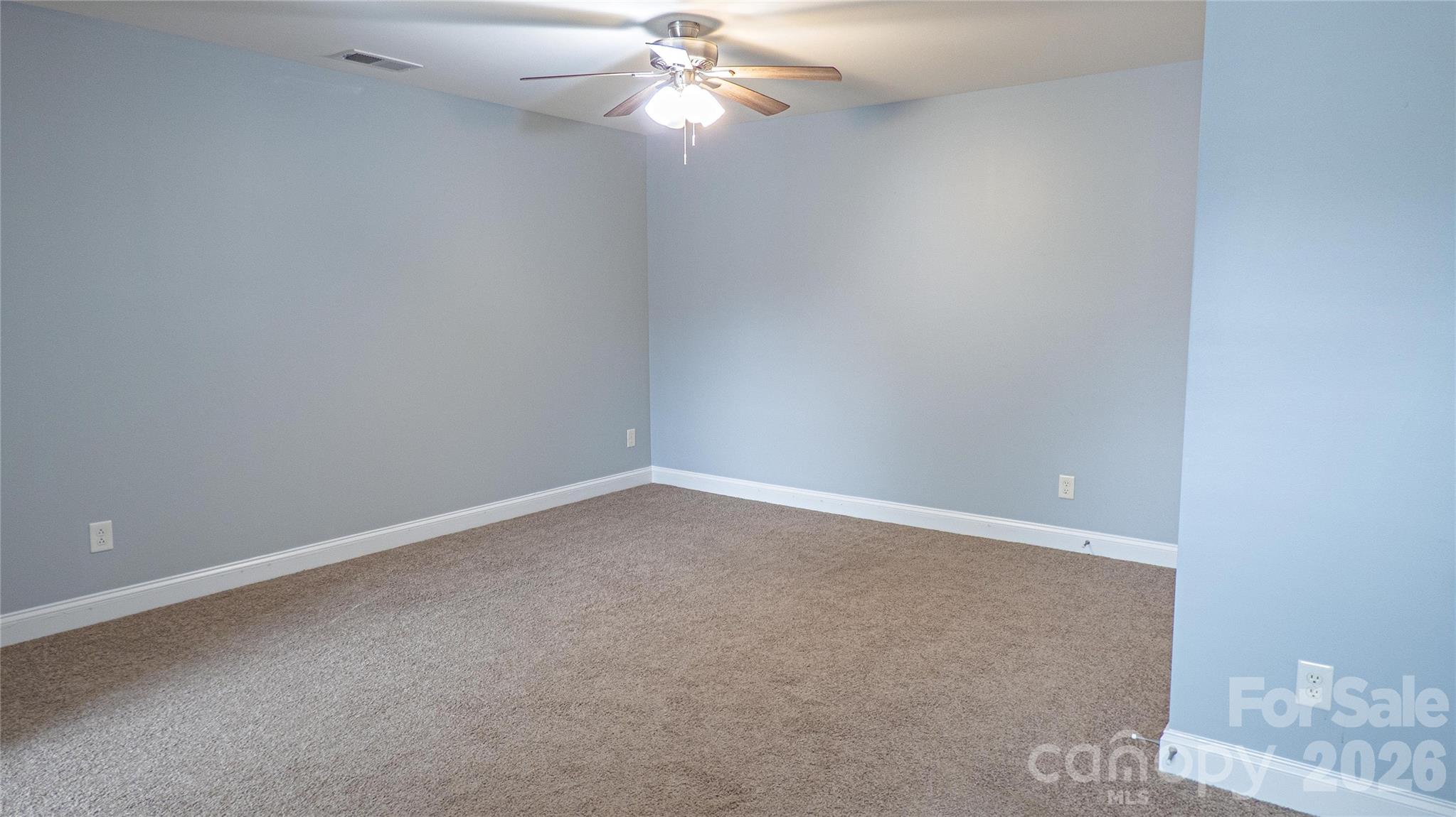 2262 Nw Donnington Lane Property Photo 28