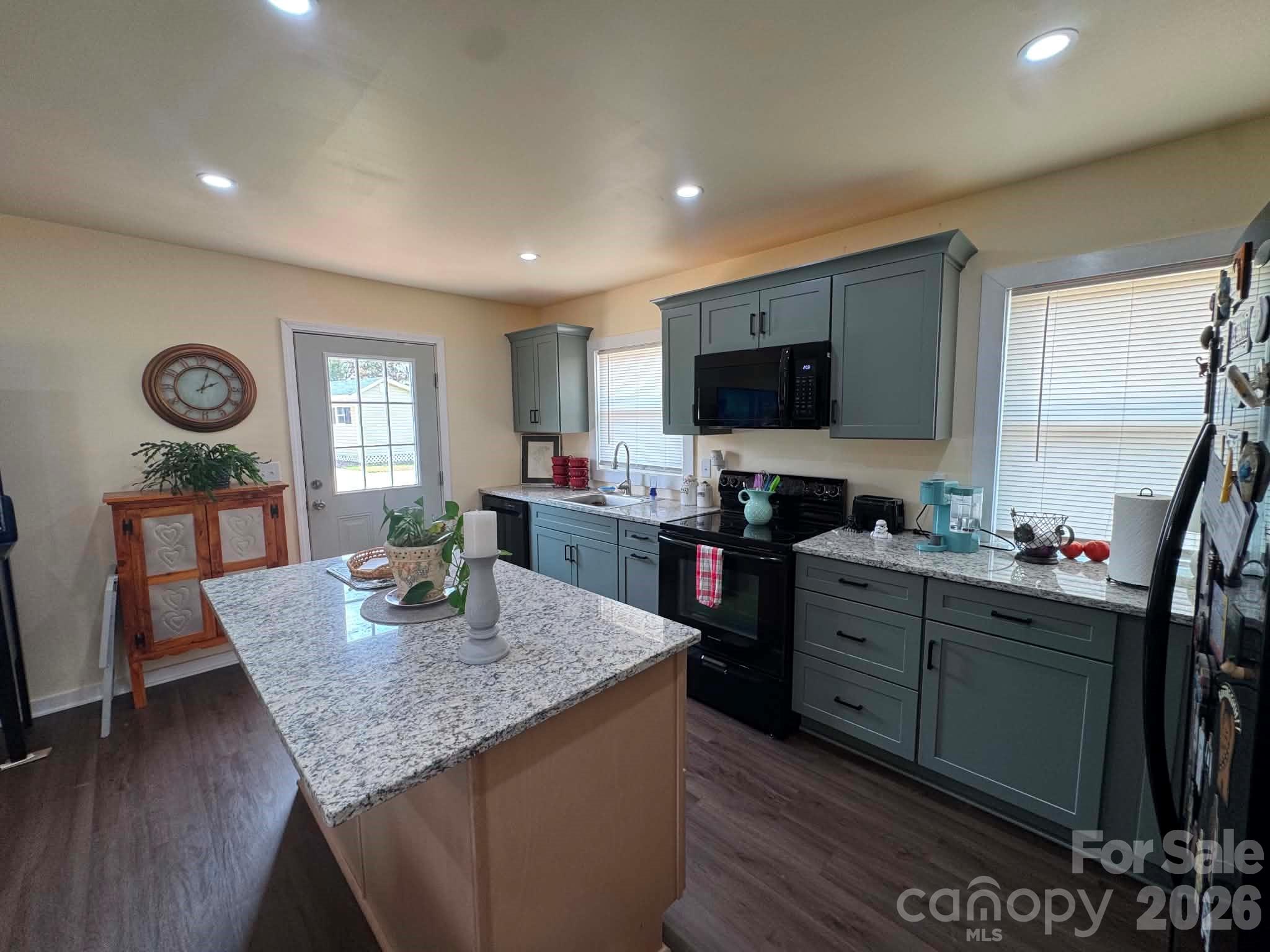 115 Robert Drive Property Photo 13