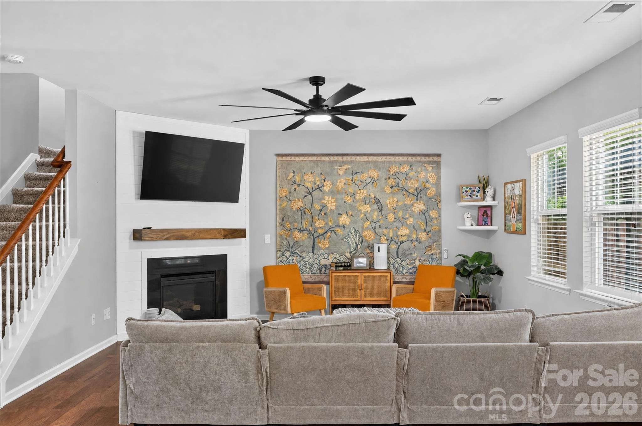1845 Caprington Drive Property Photo 9