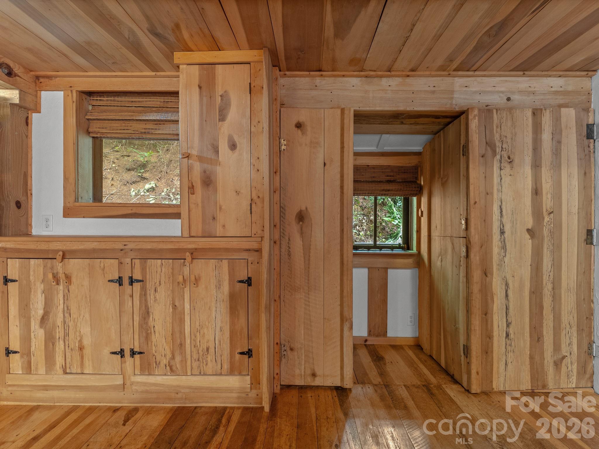 1051 Frost Road Property Photo 11
