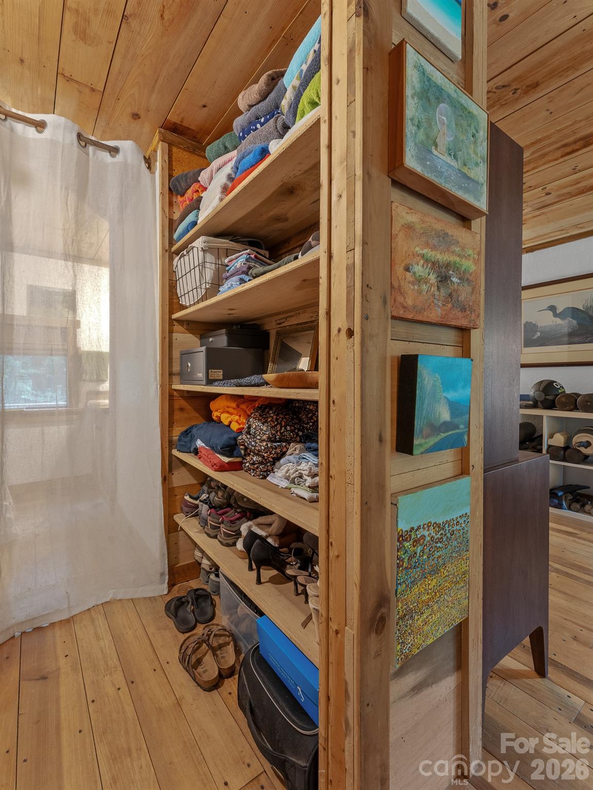 1051 Frost Road Property Photo 19