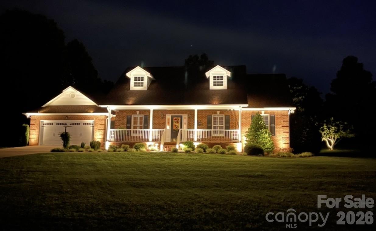2928 Palmer Drive Property Photo 2