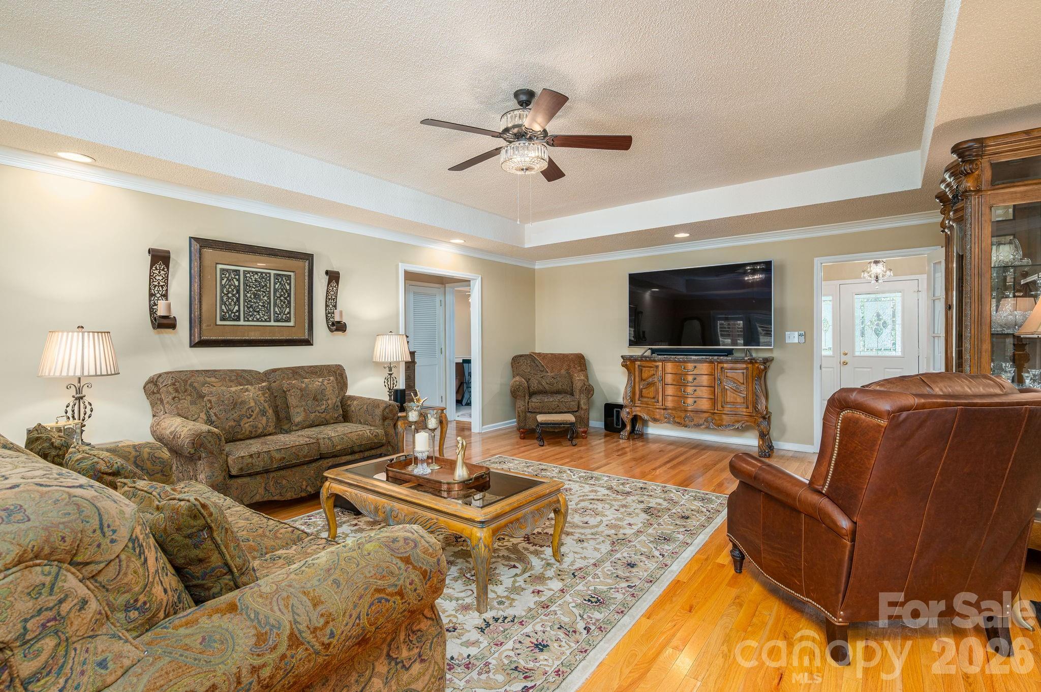2928 Palmer Drive Property Photo 7