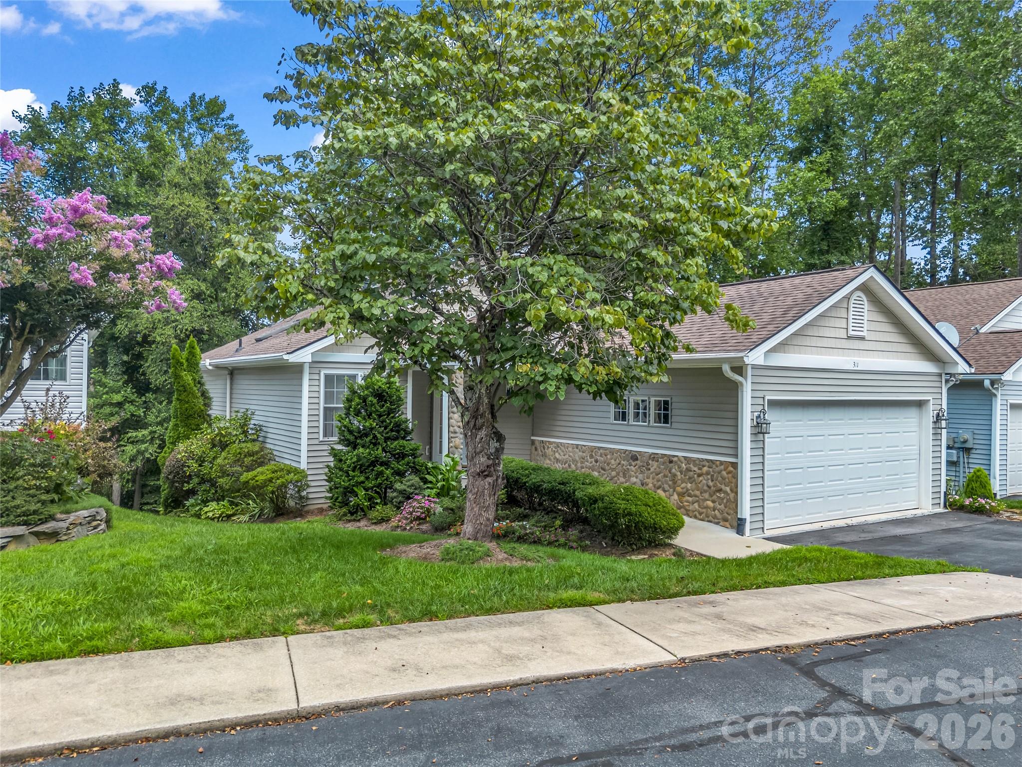 311 Ewarts Hill Road Property Photo 2