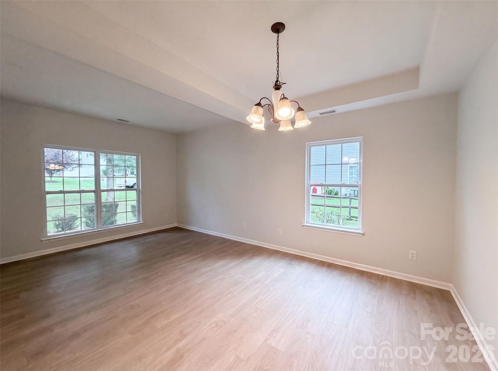 127 Edgington Street Property Photo 8