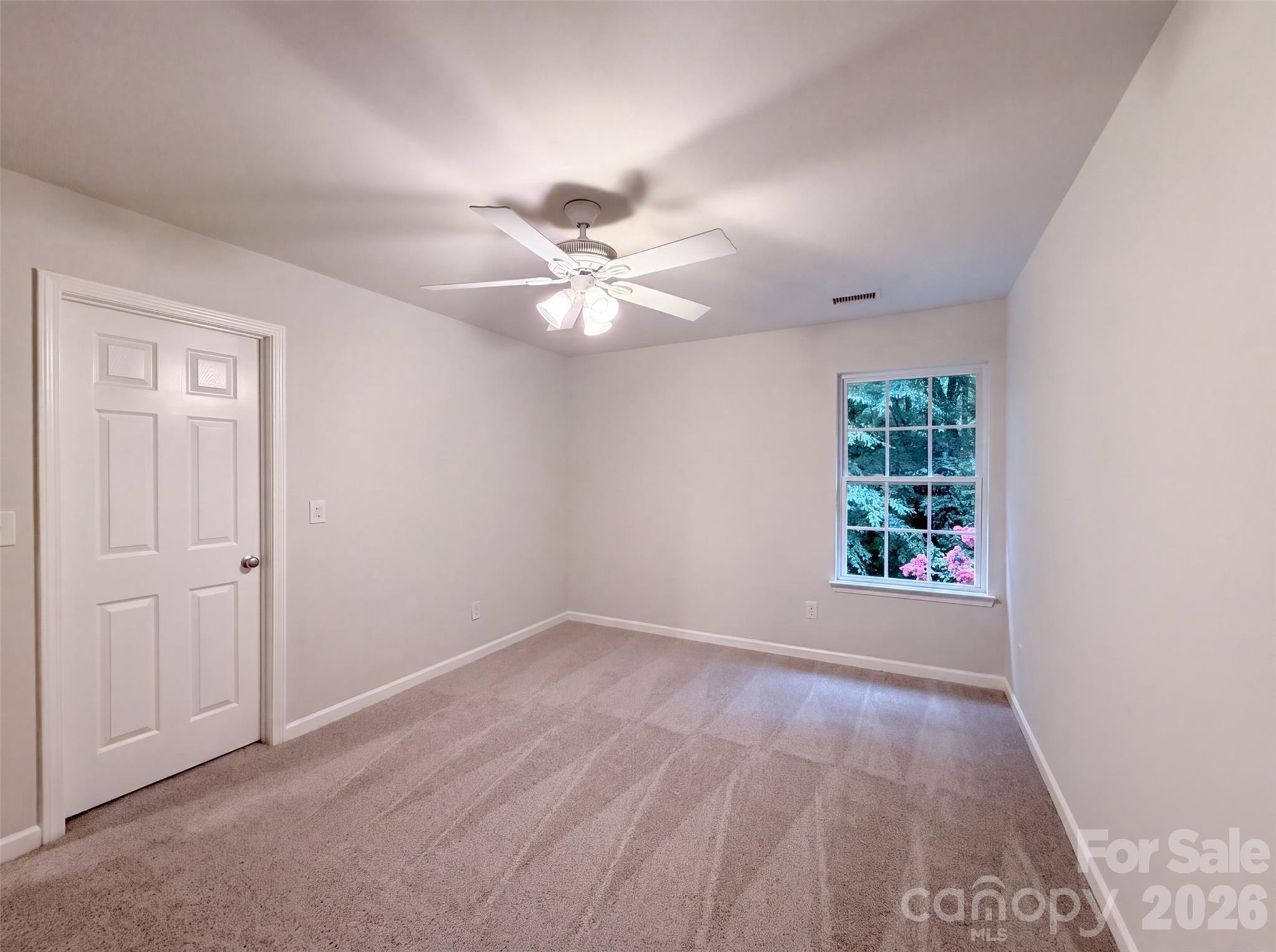 127 Edgington Street Property Photo 13