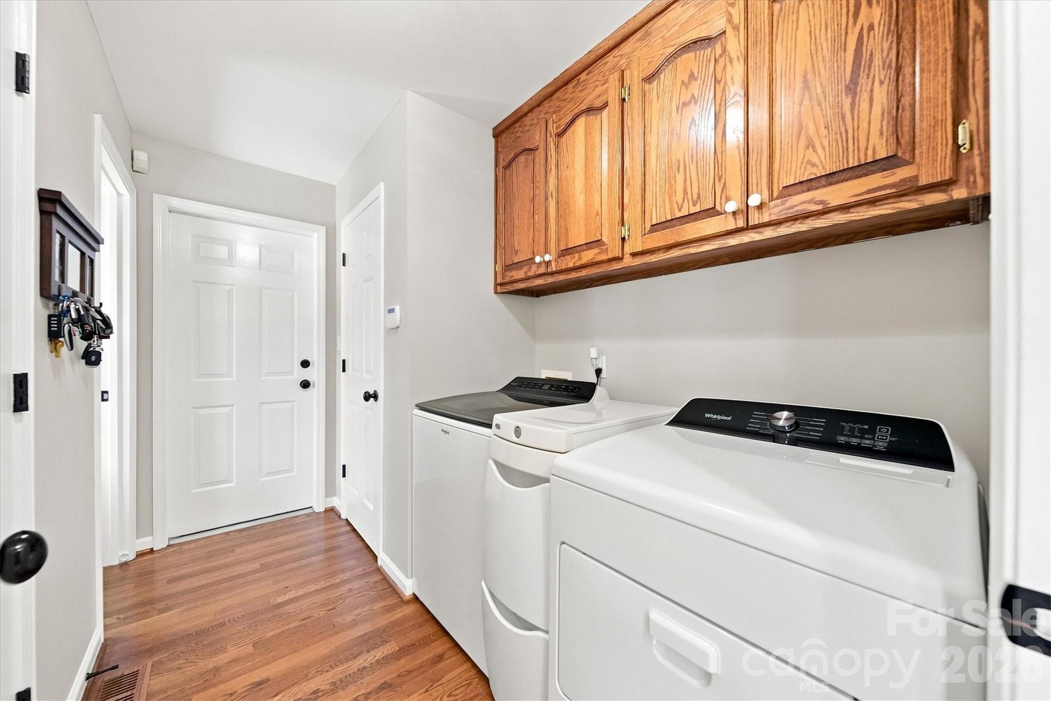 85 Charleston Court Property Photo 25