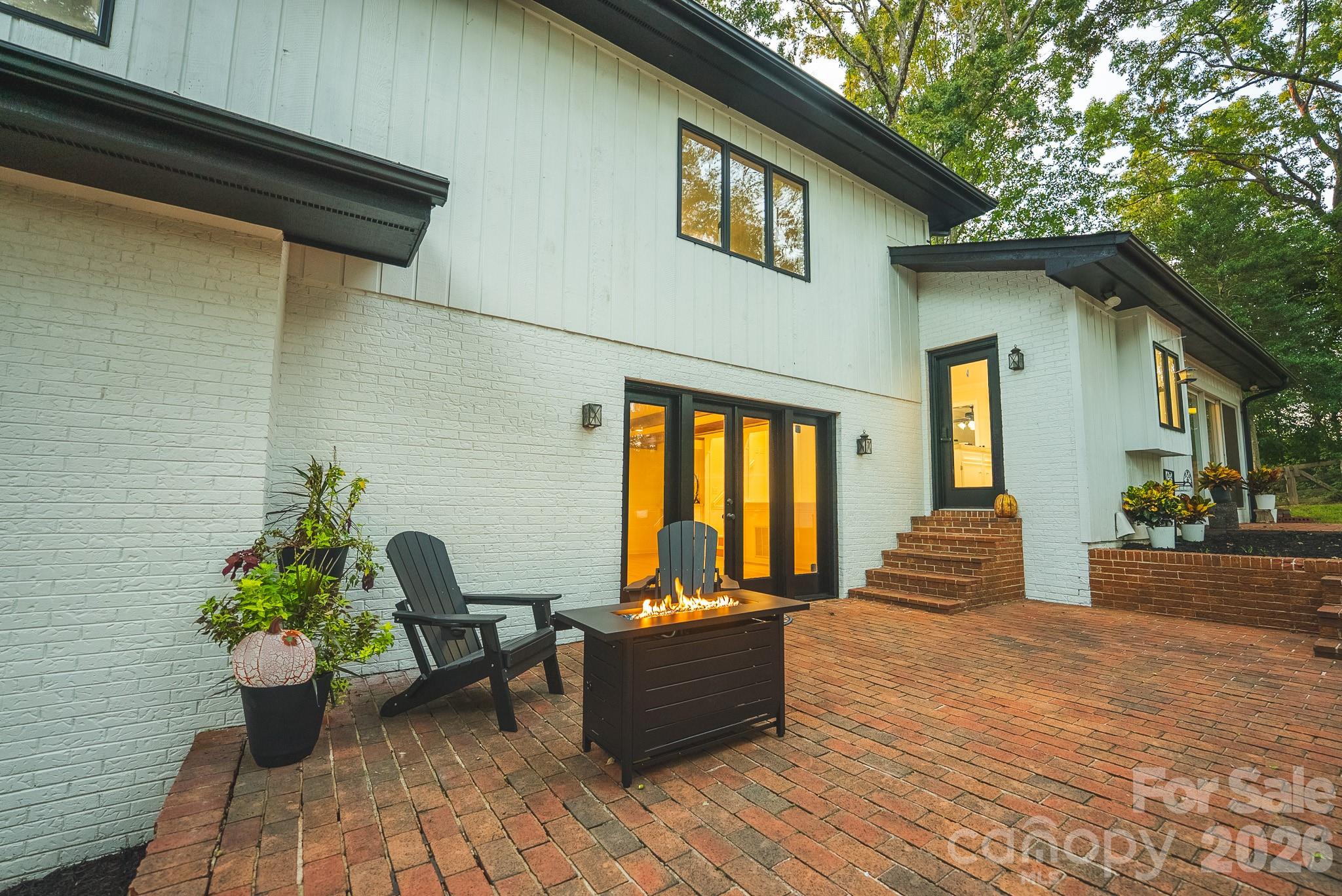 3750 11th Street Property Photo 1