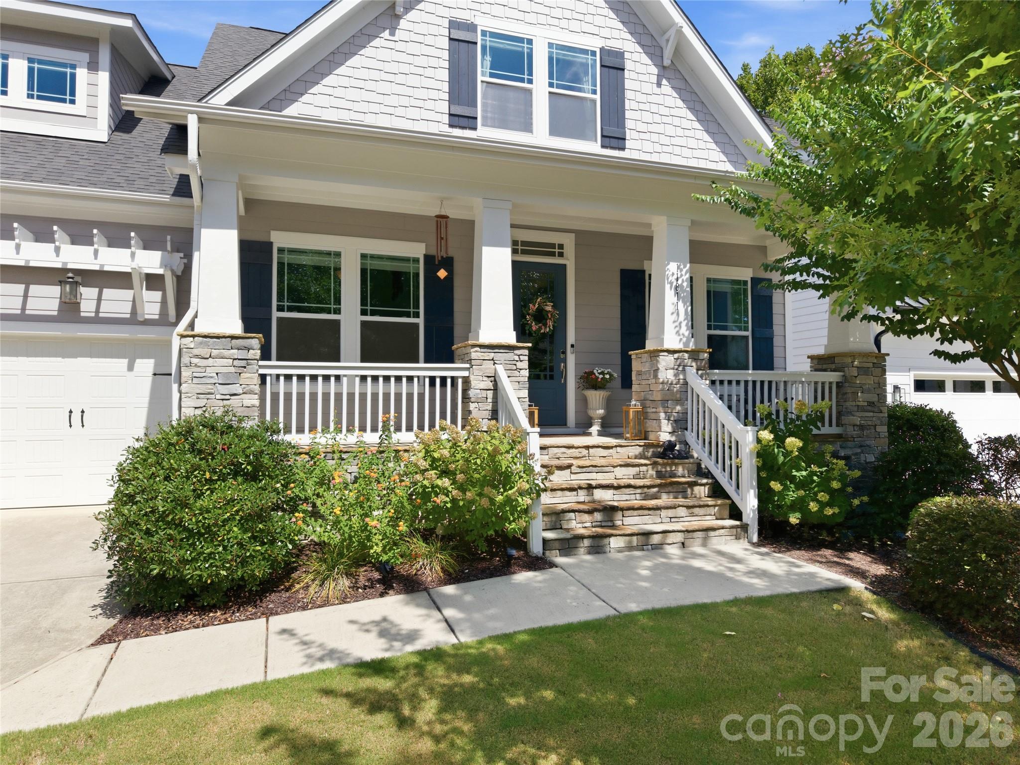 11811 Bradford Park Drive Property Photo 4