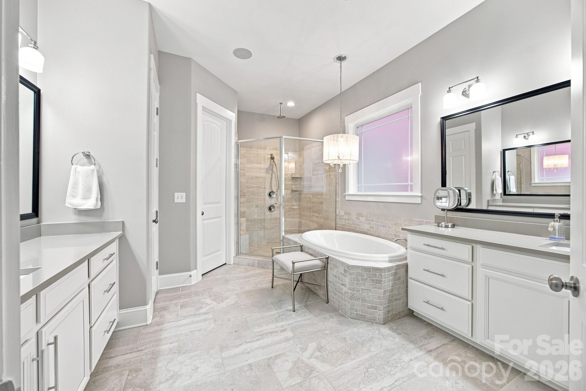 11811 Bradford Park Drive Property Photo 27