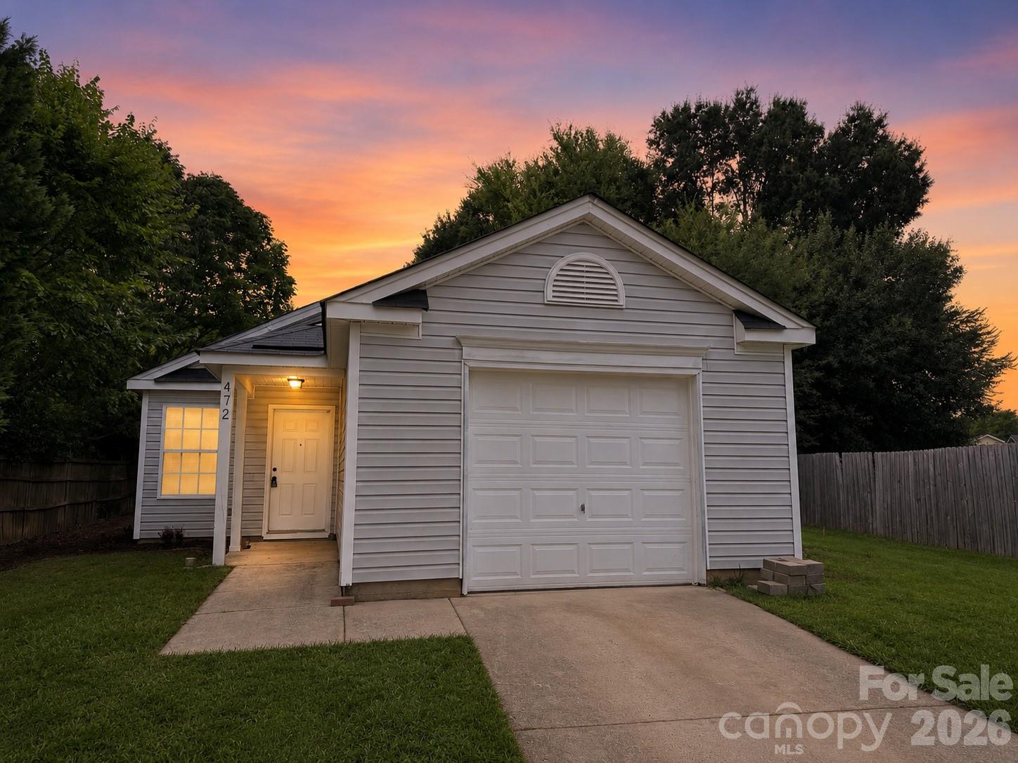 472 FIRST TURN Court Property Photo 1