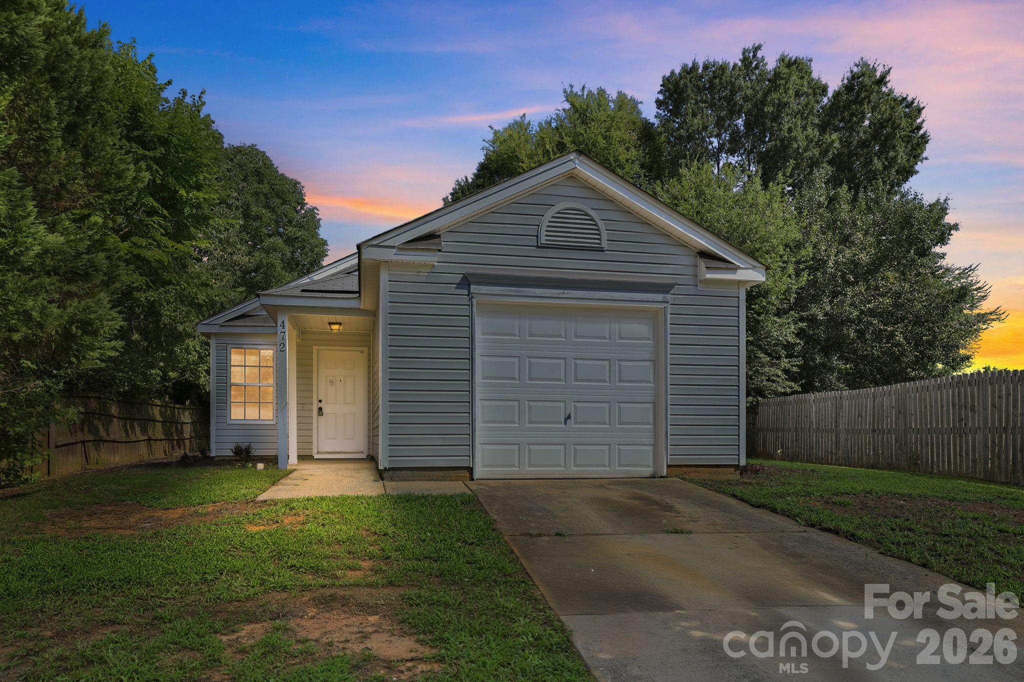 472 First Turn Court Property Photo 2